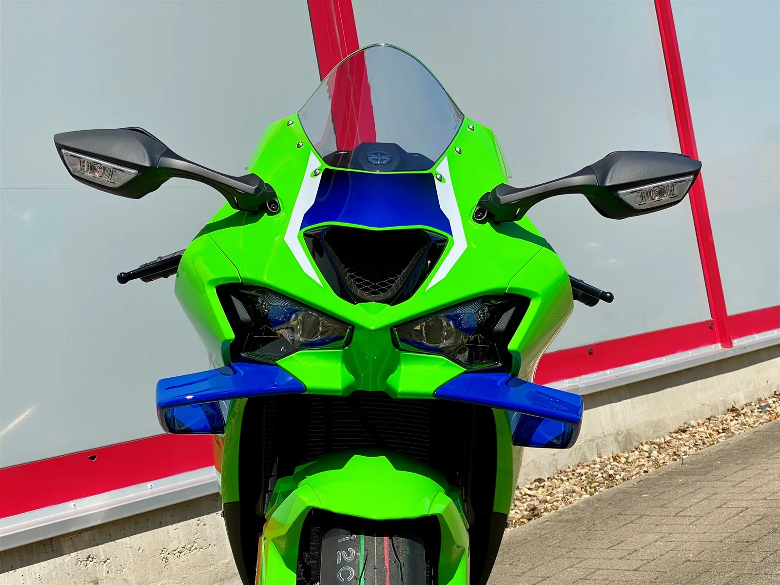 Kawasaki Ninja ZX-10R Mod. 2026, sofort verfügbar, Tageszulassung mit 0km!