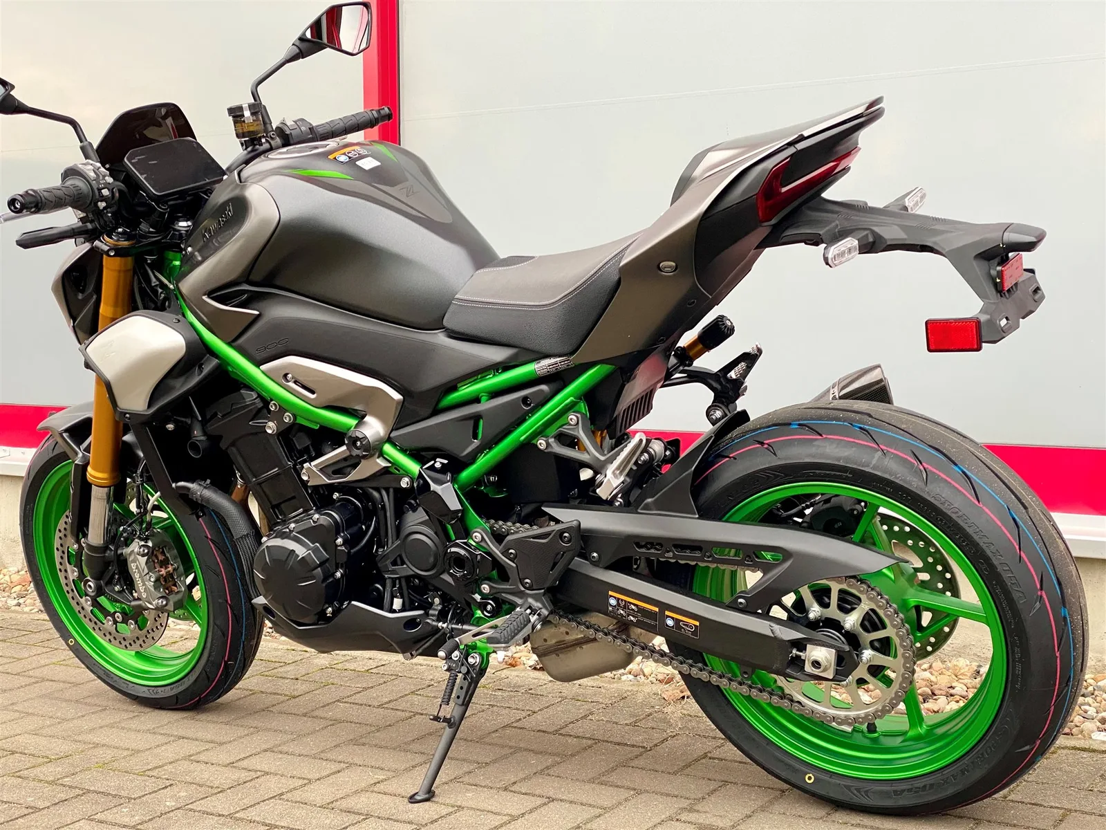 Kawasaki Z900 SE mit Performance Kit, Mod. 2026, sofort verfügbar!!