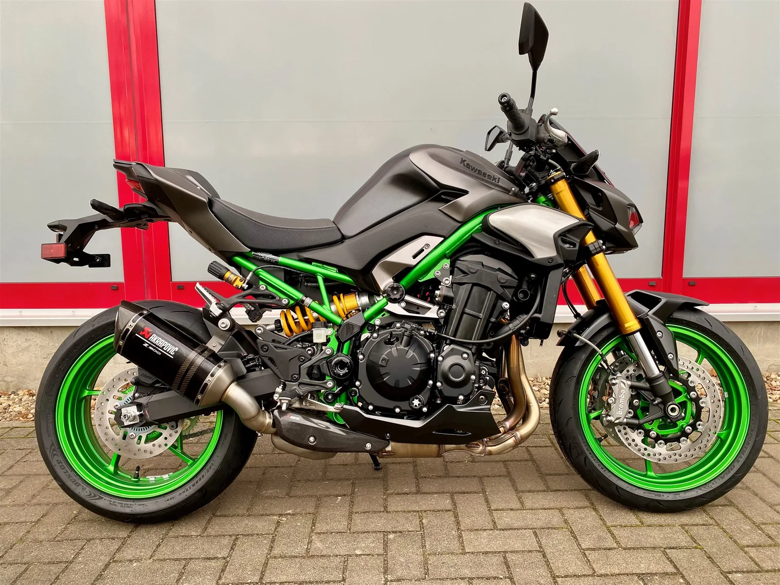 Kawasaki Z900 SE mit Performance Kit, Mod. 2026, sofort verfügbar!!