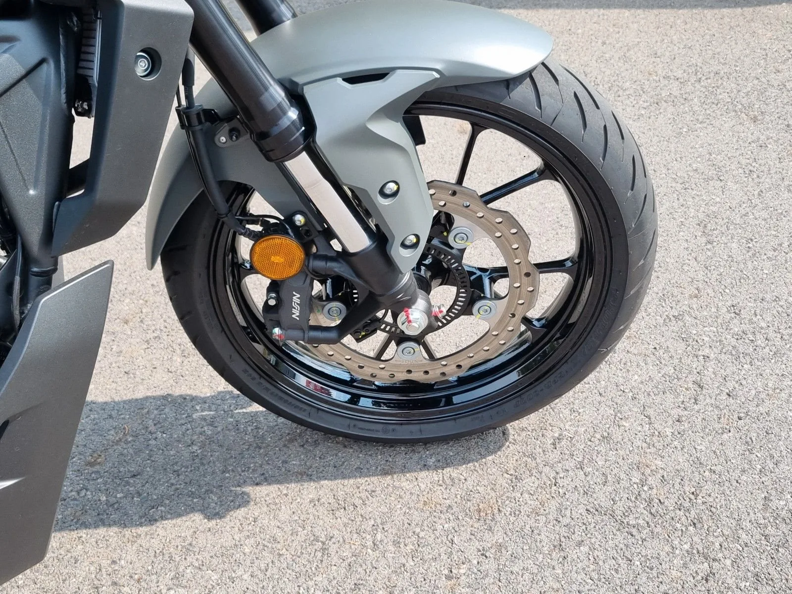 Honda CB125R