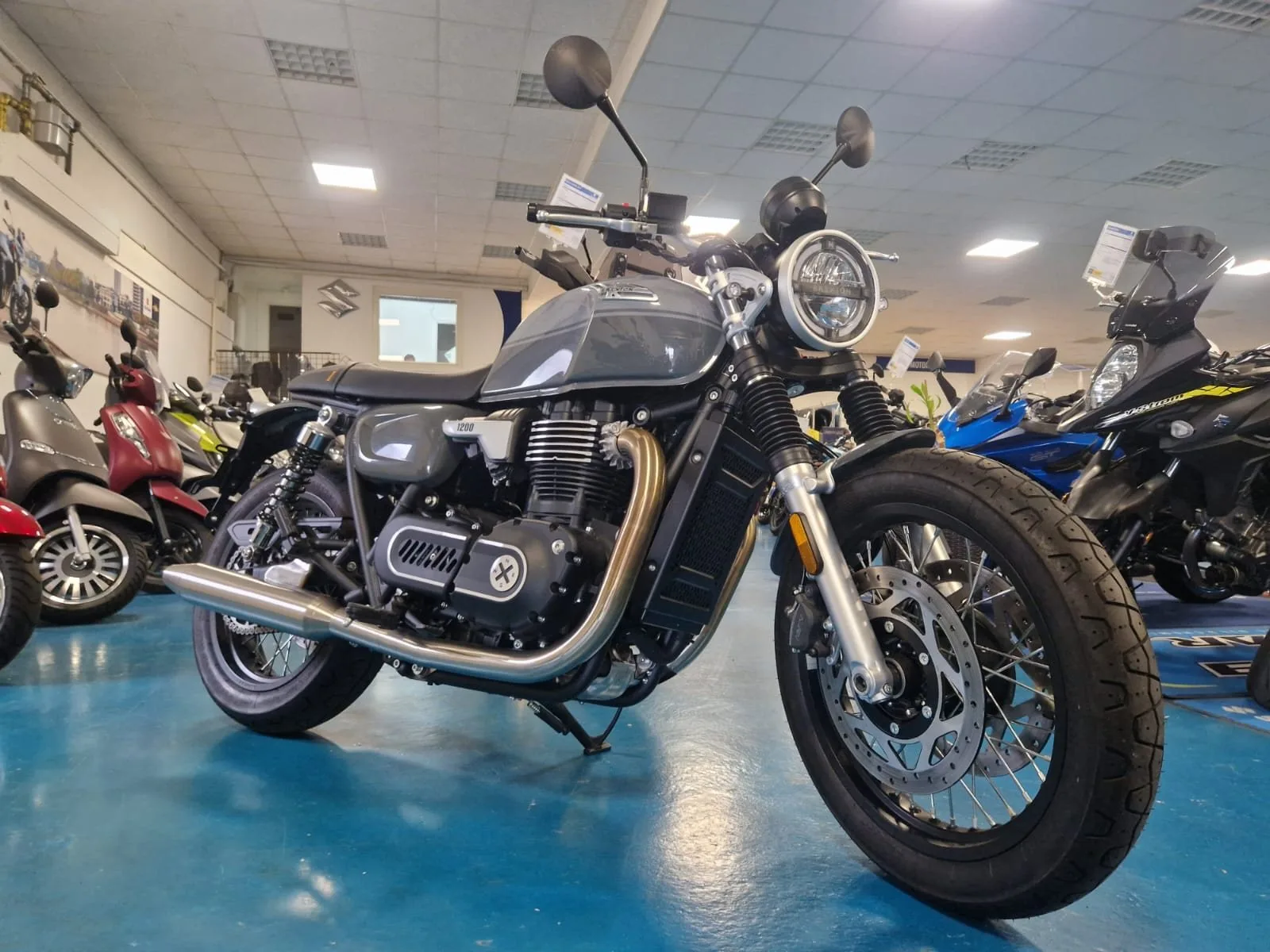 Brixton Cromwell 1200 ABS, erst 580km, 1 Hand