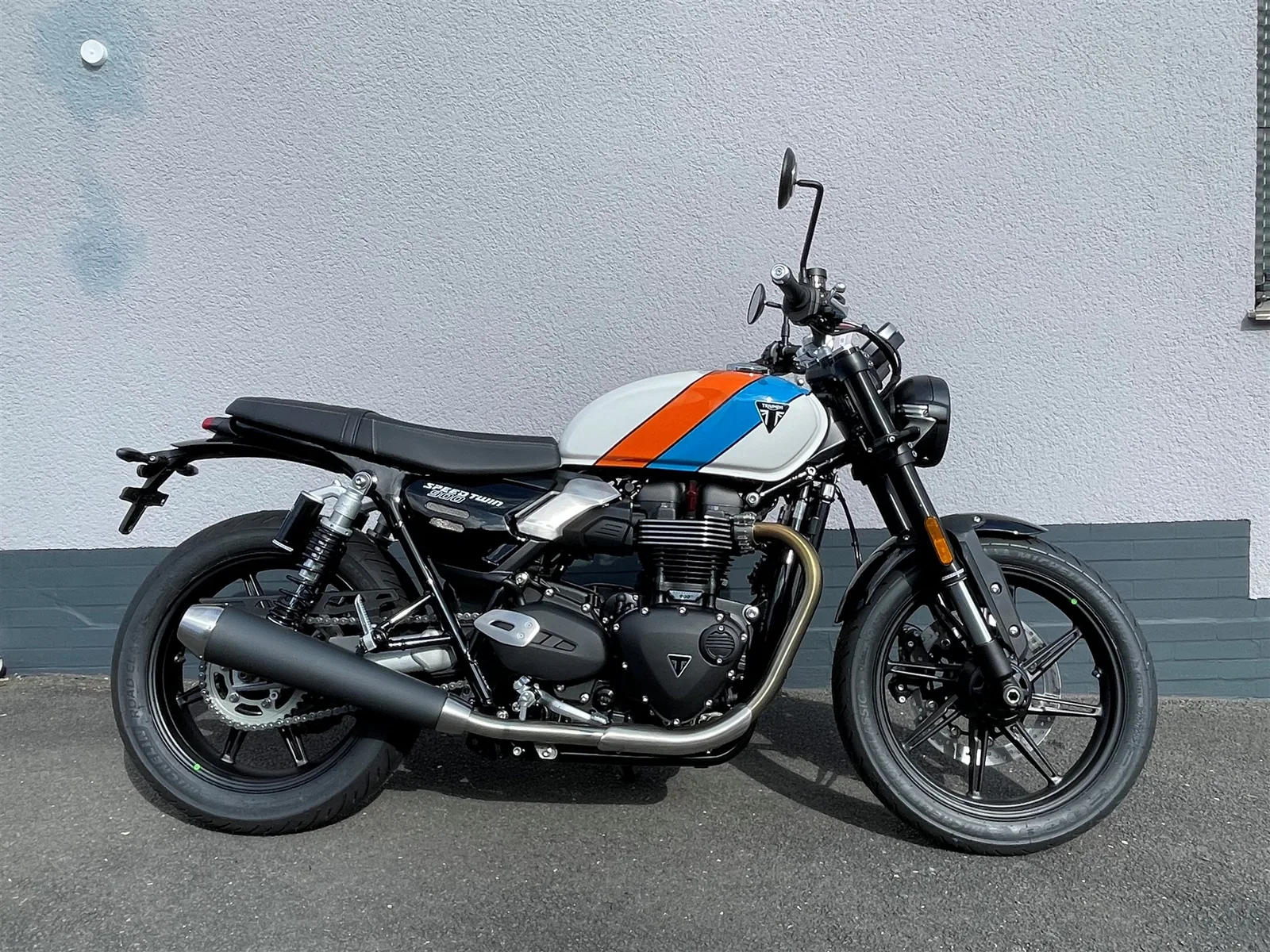 Triumph Speed Twin 900 Kundenvorteil 900.-€ sparen\* - A2 Kit für 1.-€ \*\*