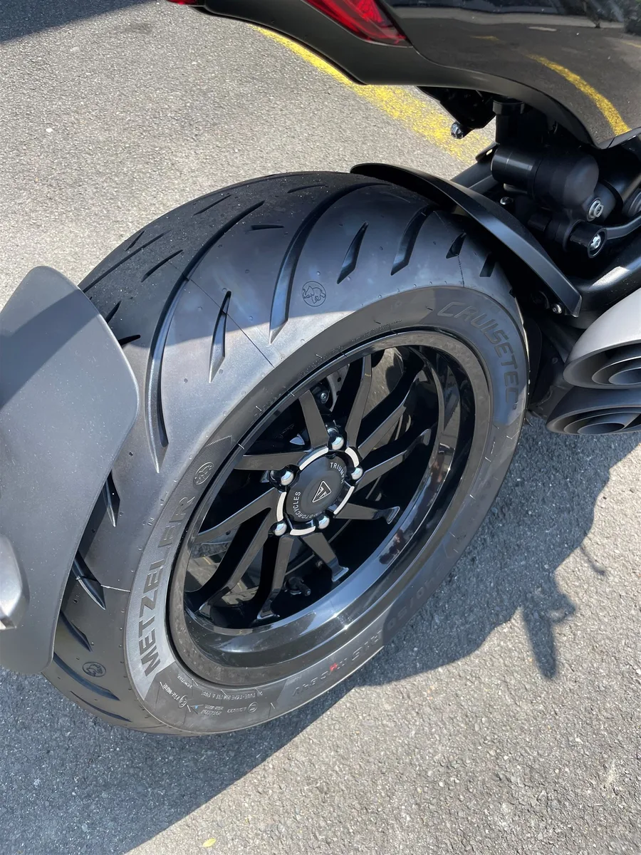 Triumph Rocket 3 Storm GT mit Kundenvorteil\*mit Kundenvorteil\*\*