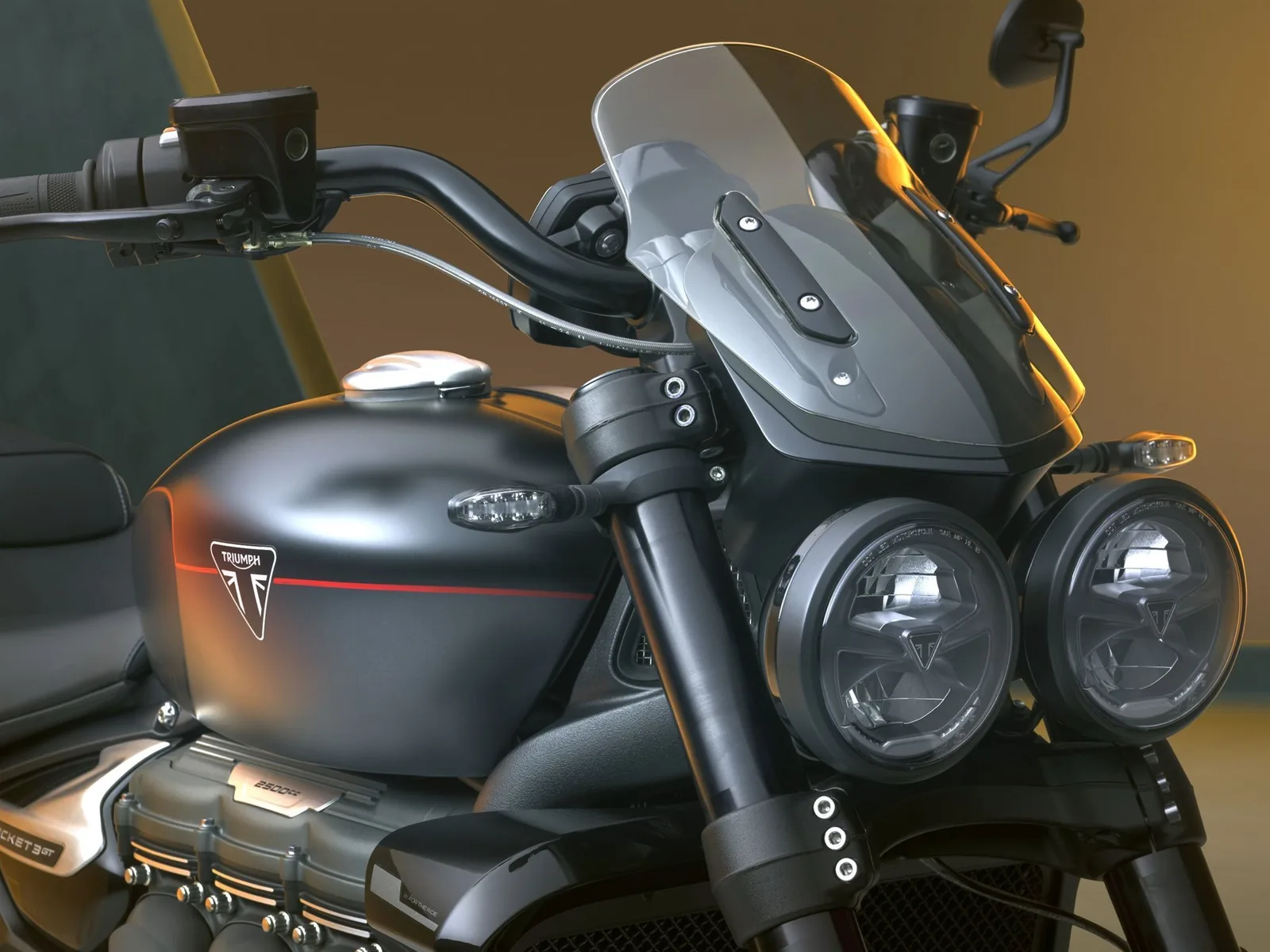 Triumph Rocket 3 Storm GT mit Kundenvorteil\*mit Kundenvorteil\*\*