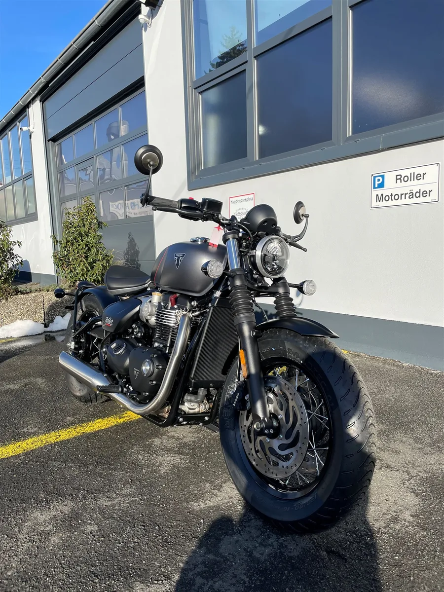 Triumph Bonneville Bobber 1,99% eff. Zins Finanzierung\*
