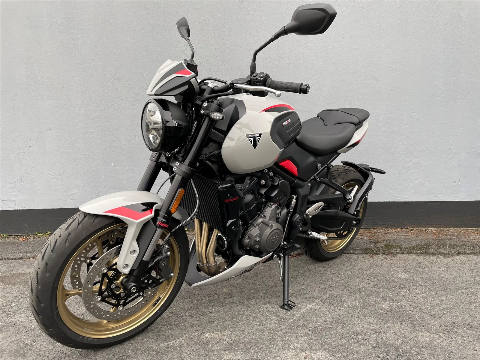 Triumph Trident 800 1,99% eff. Zins Finanzierungsaktion\*