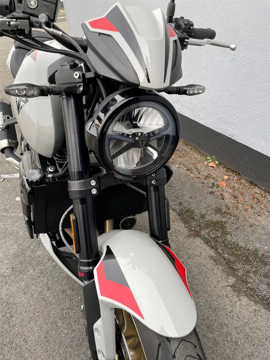 Triumph Trident 800 1,99% eff. Zins Finanzierungsaktion\*