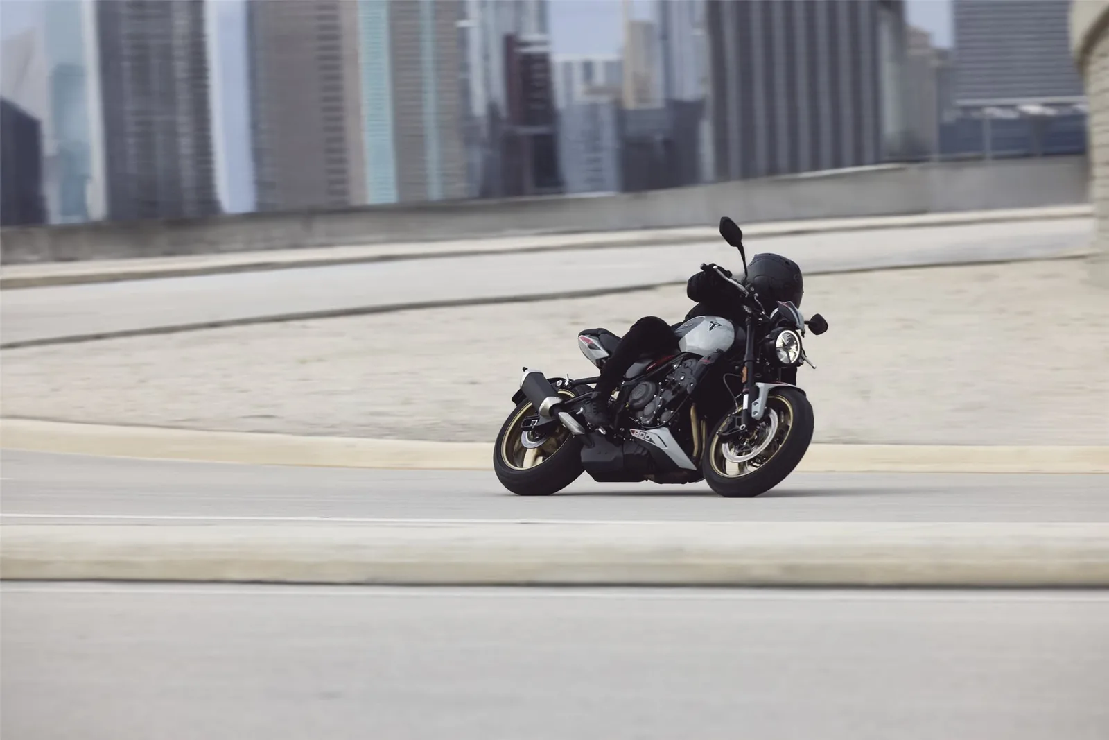 Triumph Trident 800 1,99% eff. Zins Finanzierungsaktion\*