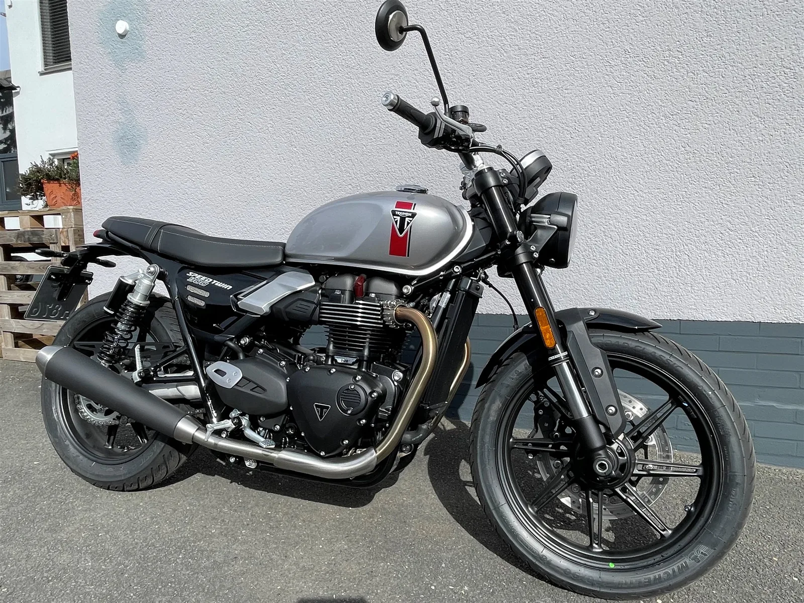 Triumph Speed Twin 900 mit Kundenvorteil 900.-€ sparen \* - A2Kit für 1.-€\*\*
