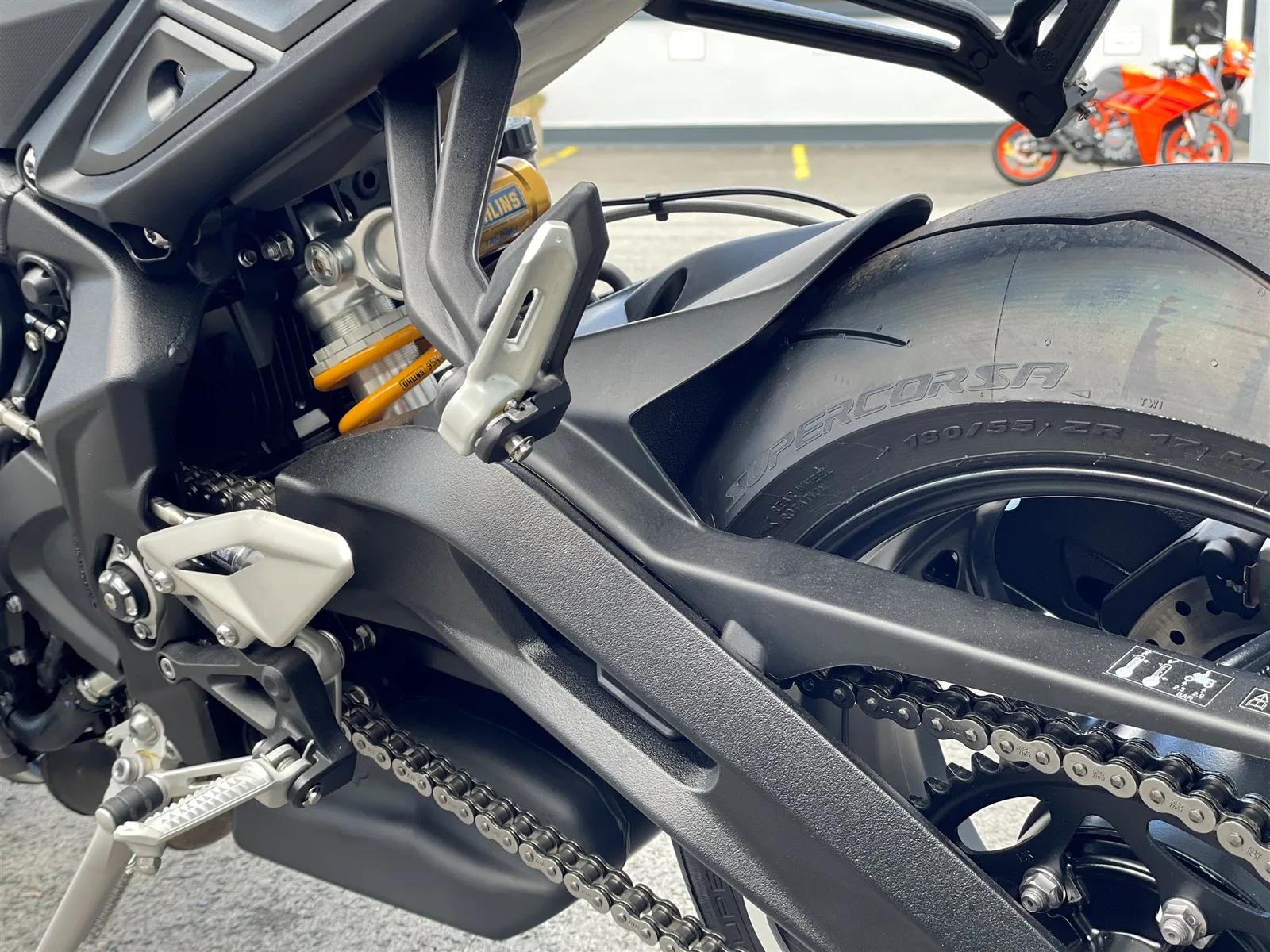 Triumph Street Triple 765 RS mit 1,99 % eff. Finanzierung\* + Zubehör\*\*+ Aktion\*\*\*
