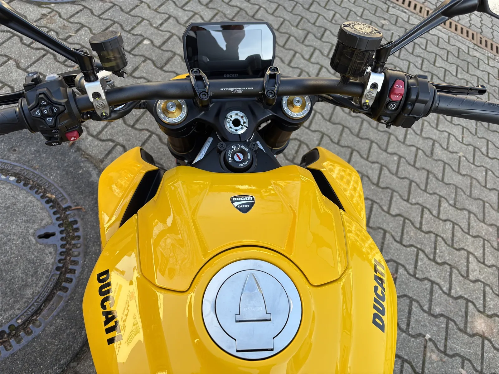 Ducati Streetfighter V2 S Sofort verfügbar!