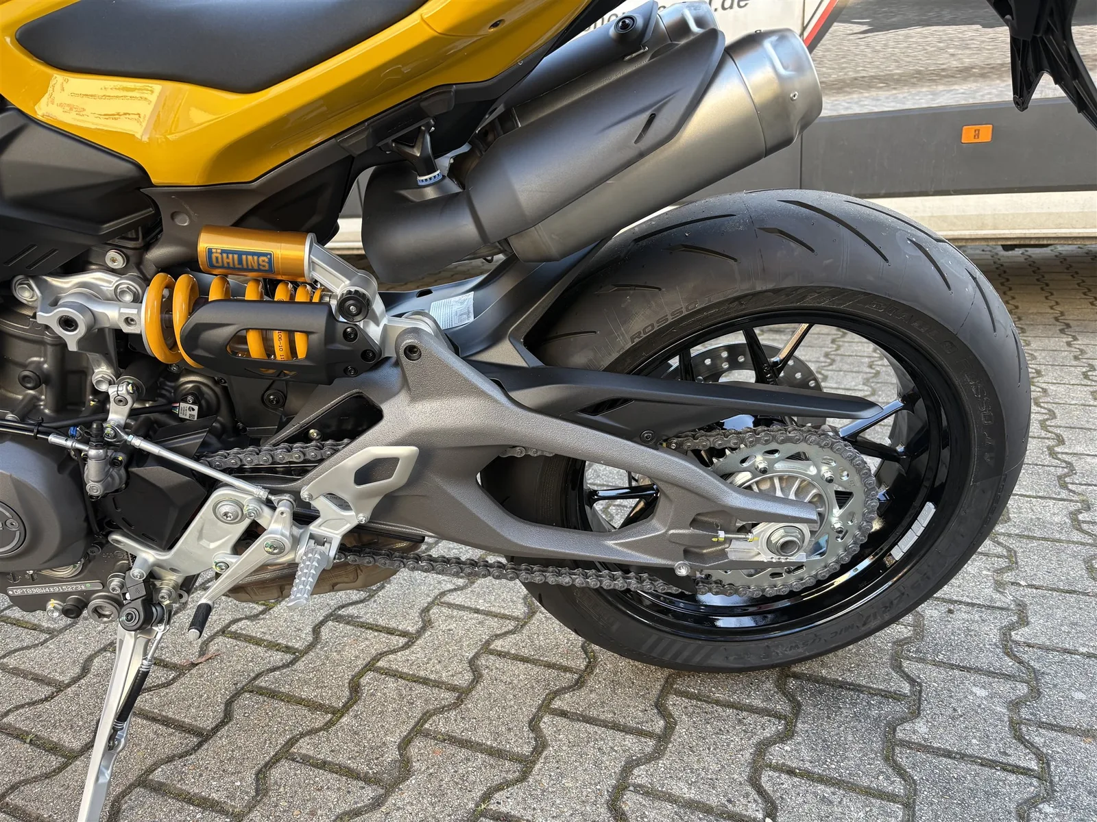 Ducati Streetfighter V2 S Sofort verfügbar!