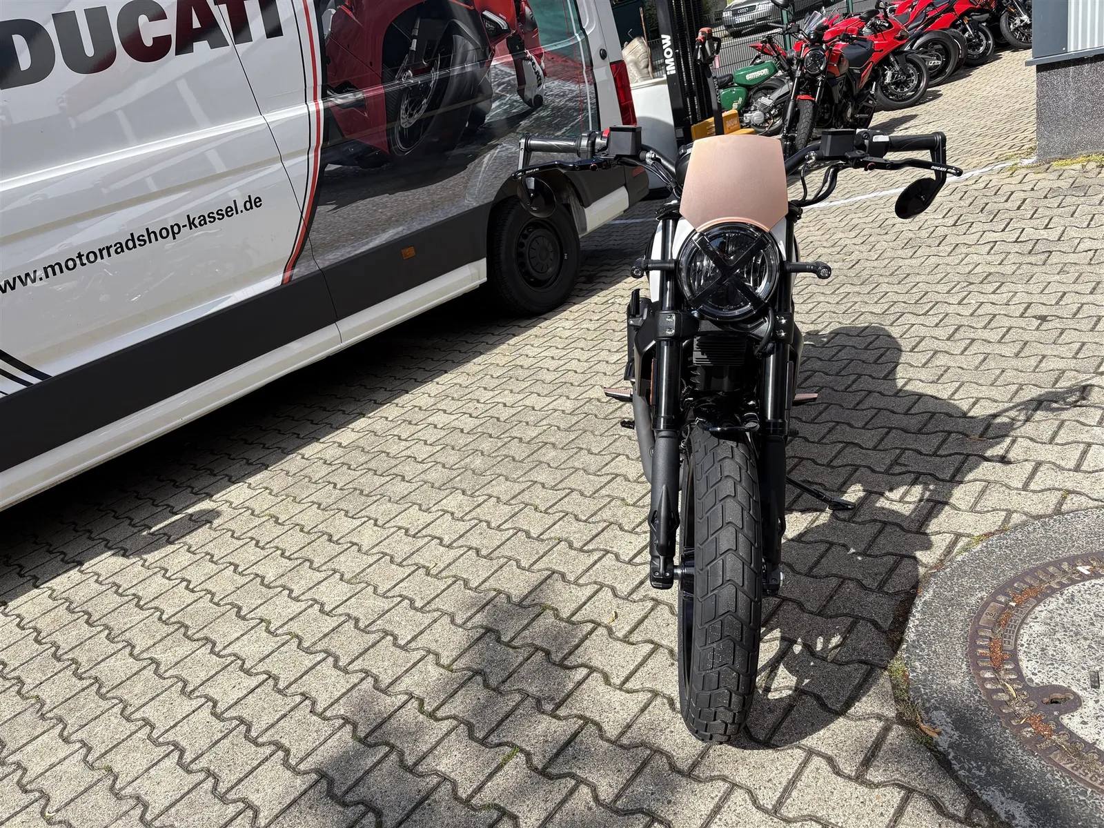 Ducati Scrambler 10° Anniversario Rizoma Edition Sofort verfügbar!