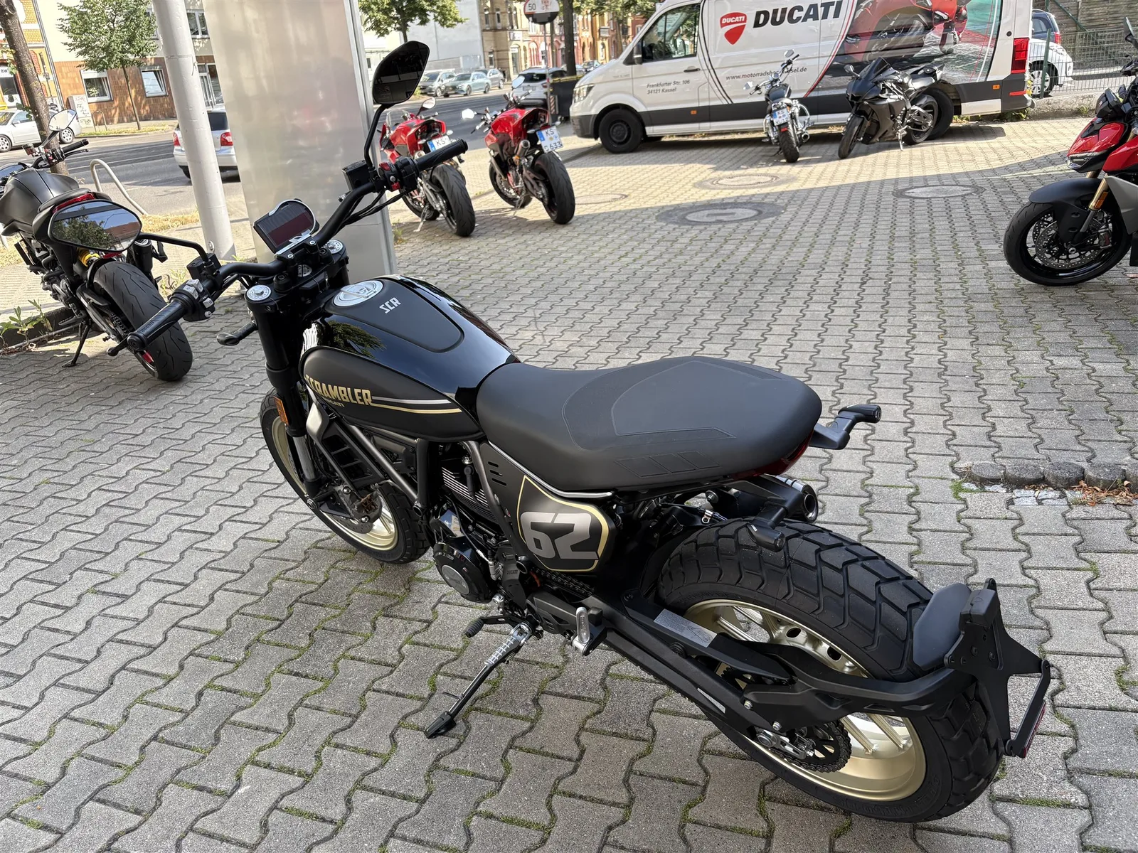 Ducati Scrambler Full Throttle Sofort verfügbar!