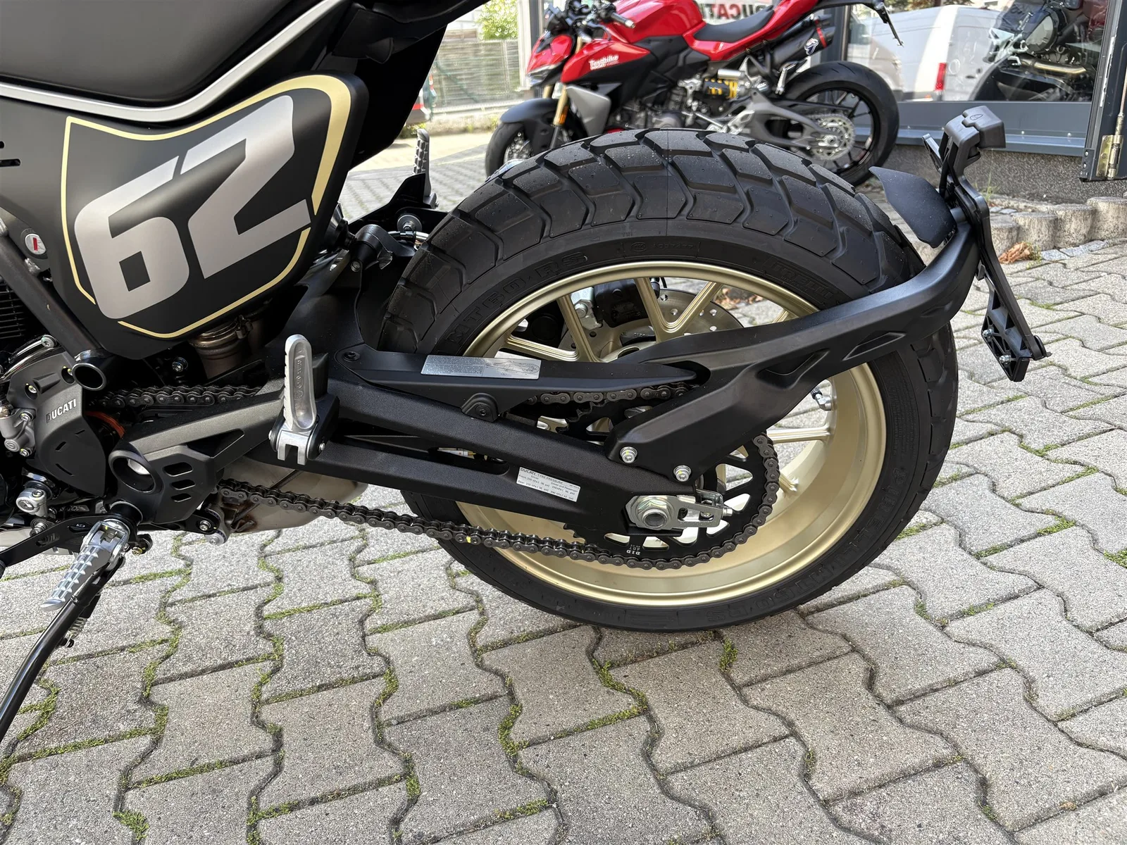 Ducati Scrambler Full Throttle Sofort verfügbar!