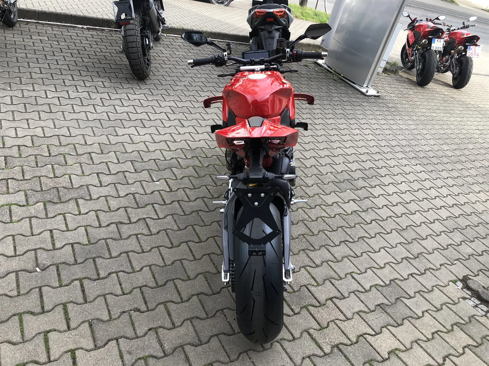 Ducati Streetfighter V4 Sofort verfügbar!