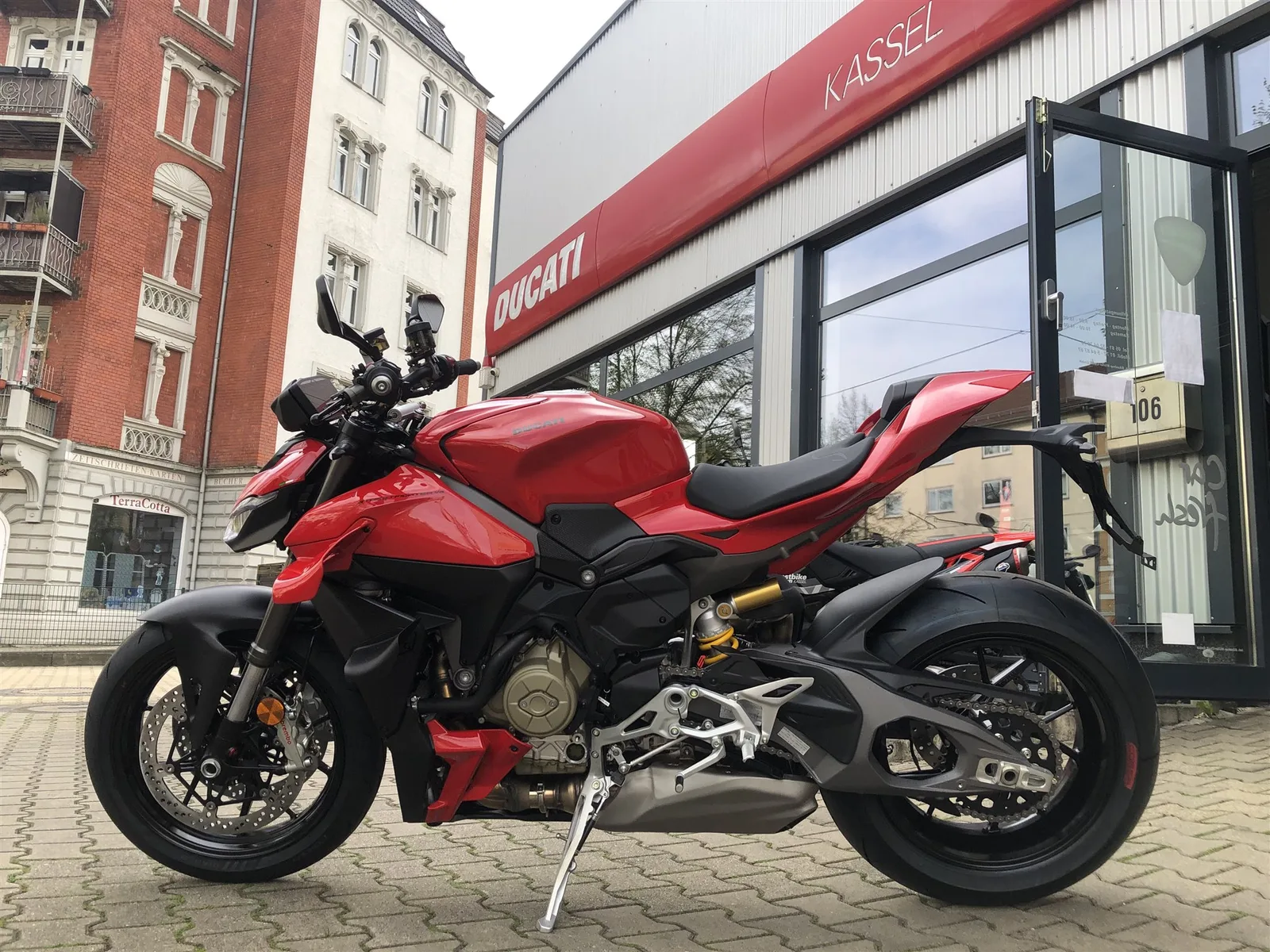 Ducati Streetfighter V4 Sofort verfügbar!