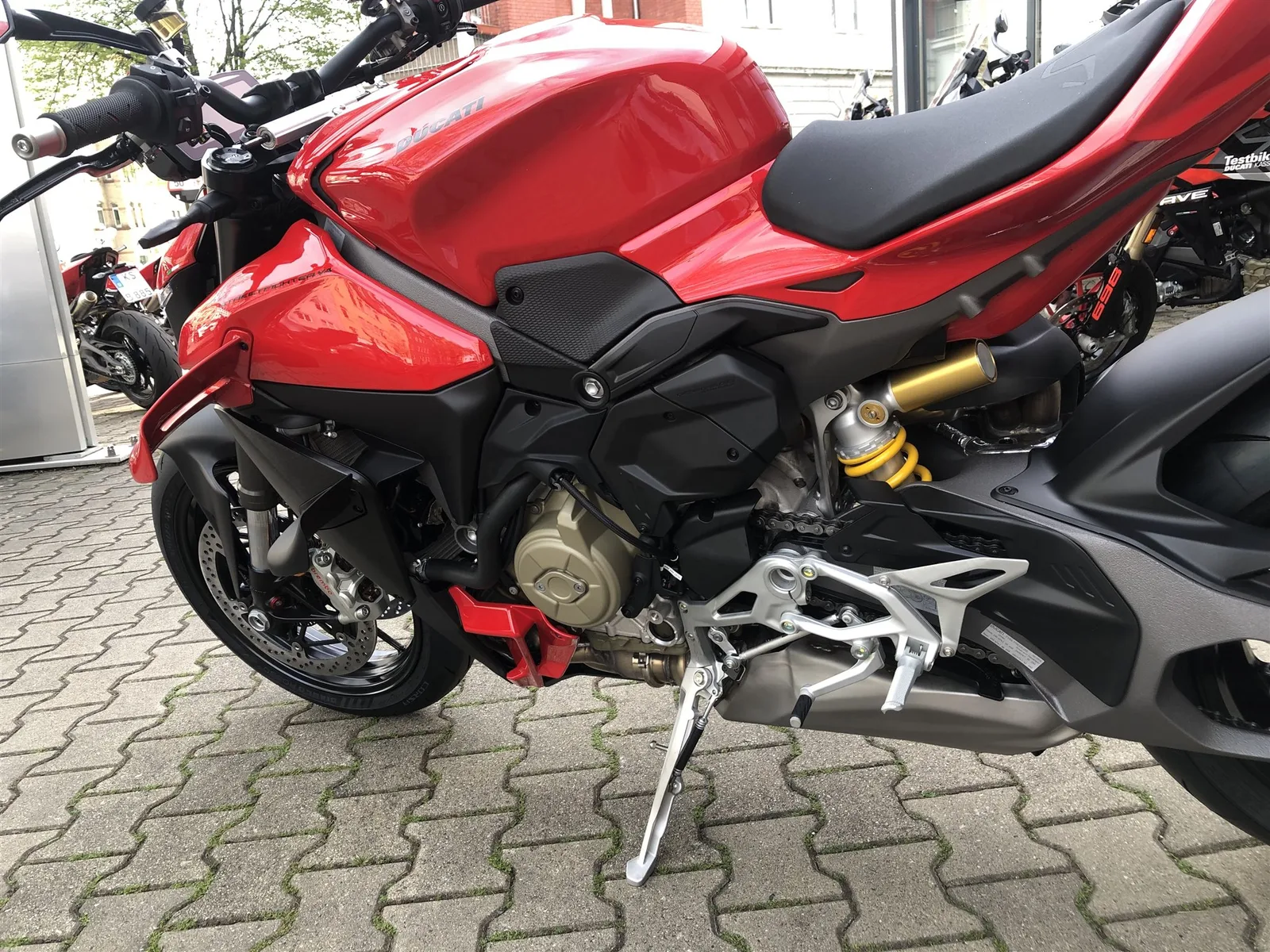 Ducati Streetfighter V4 Sofort verfügbar!