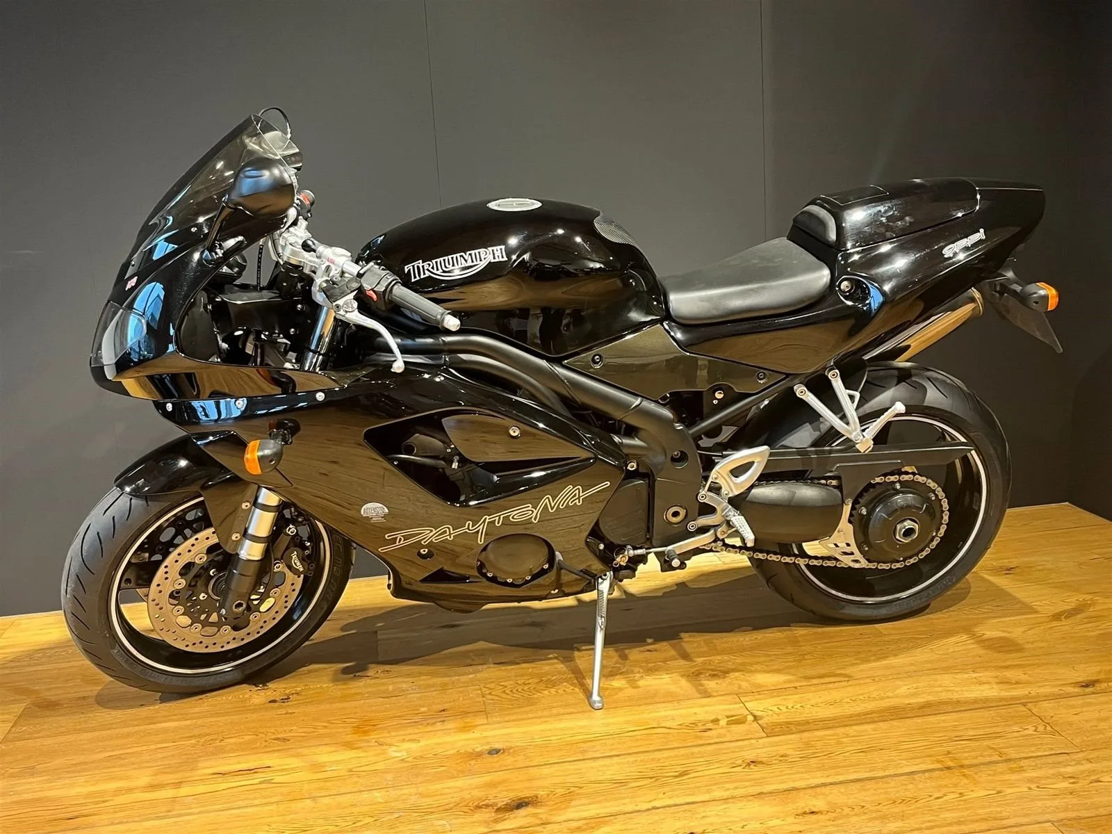 Triumph Daytona 955i