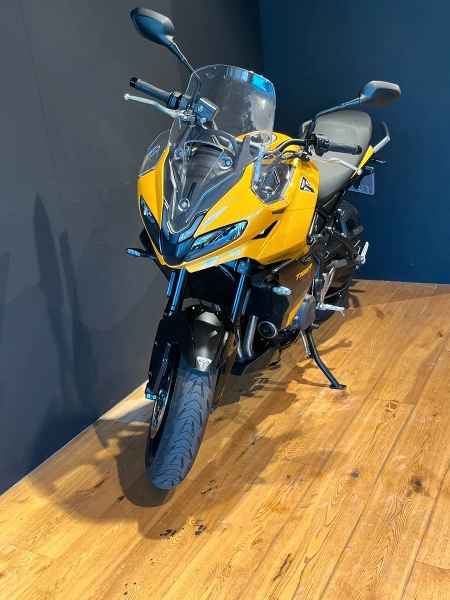 Triumph Tiger Sport 800