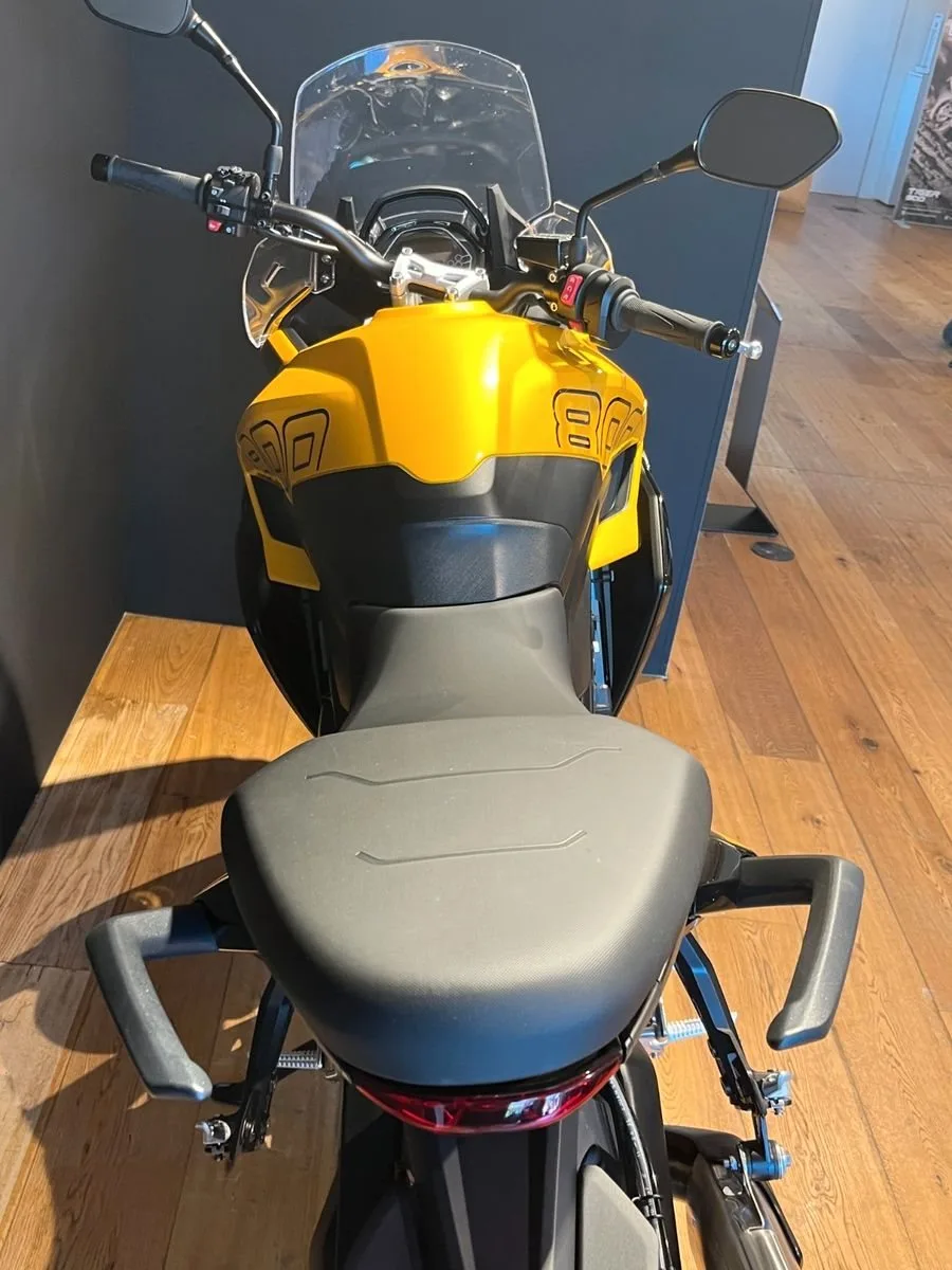 Triumph Tiger Sport 800