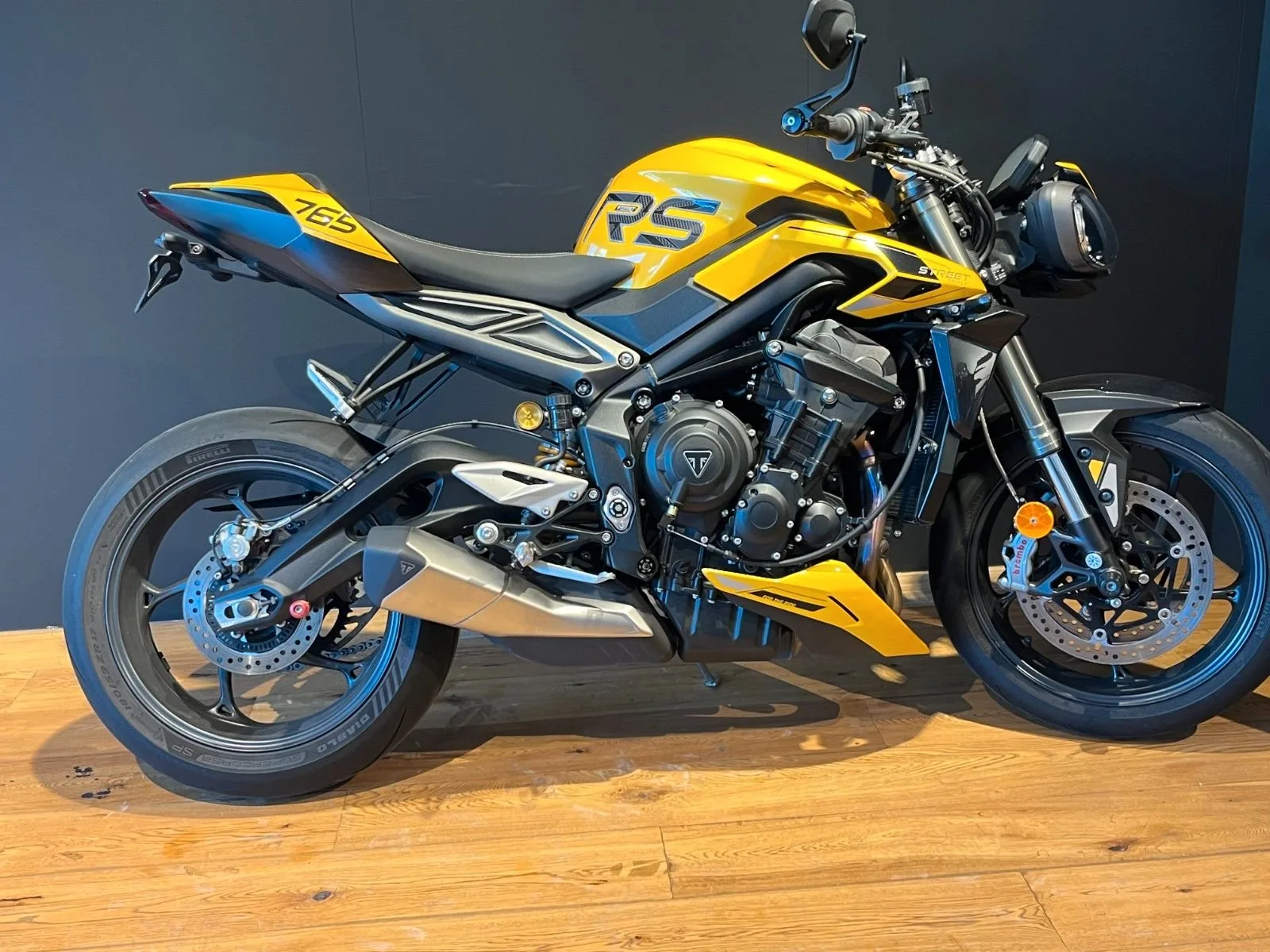 Triumph Street Triple RS