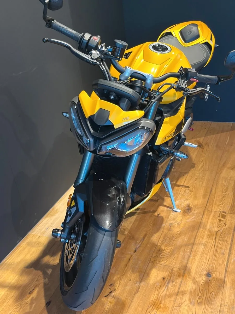 Triumph Street Triple RS