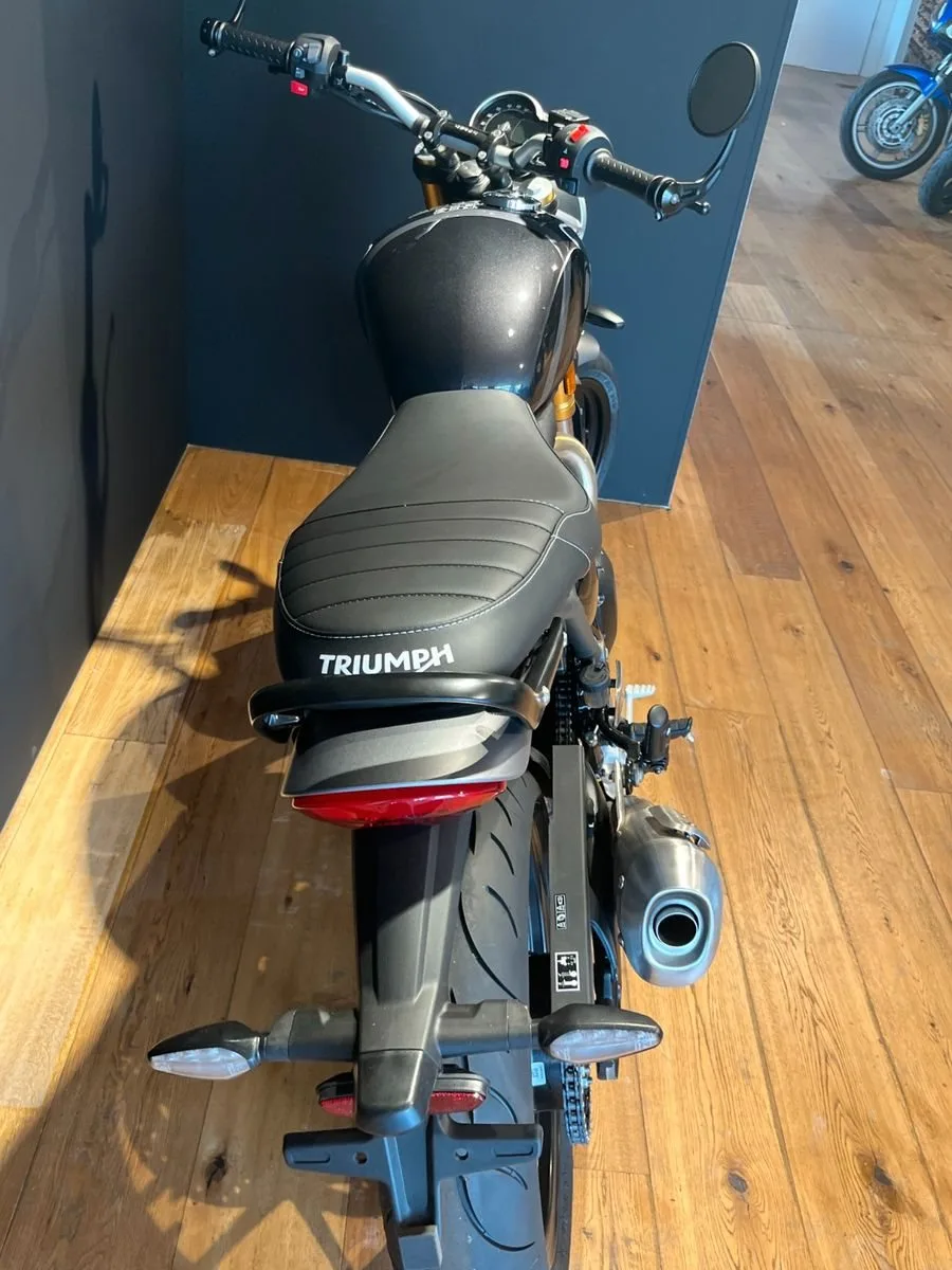 Triumph Speed 400