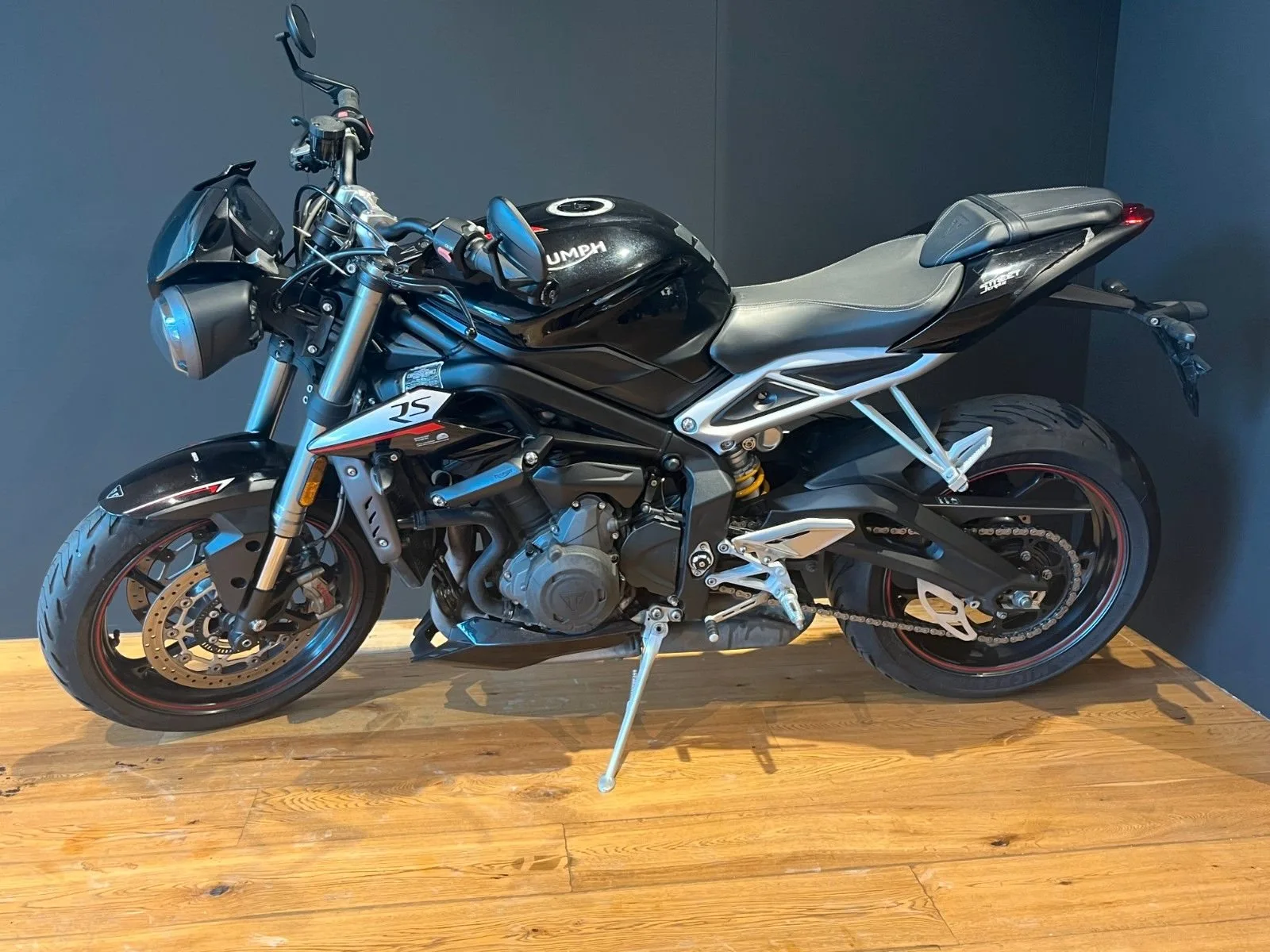 Triumph Street Triple RS