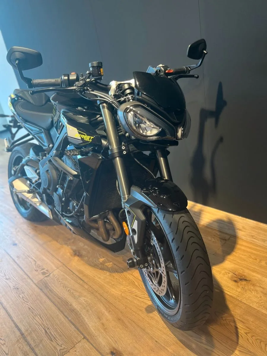 Triumph Street Triple 765 RS
