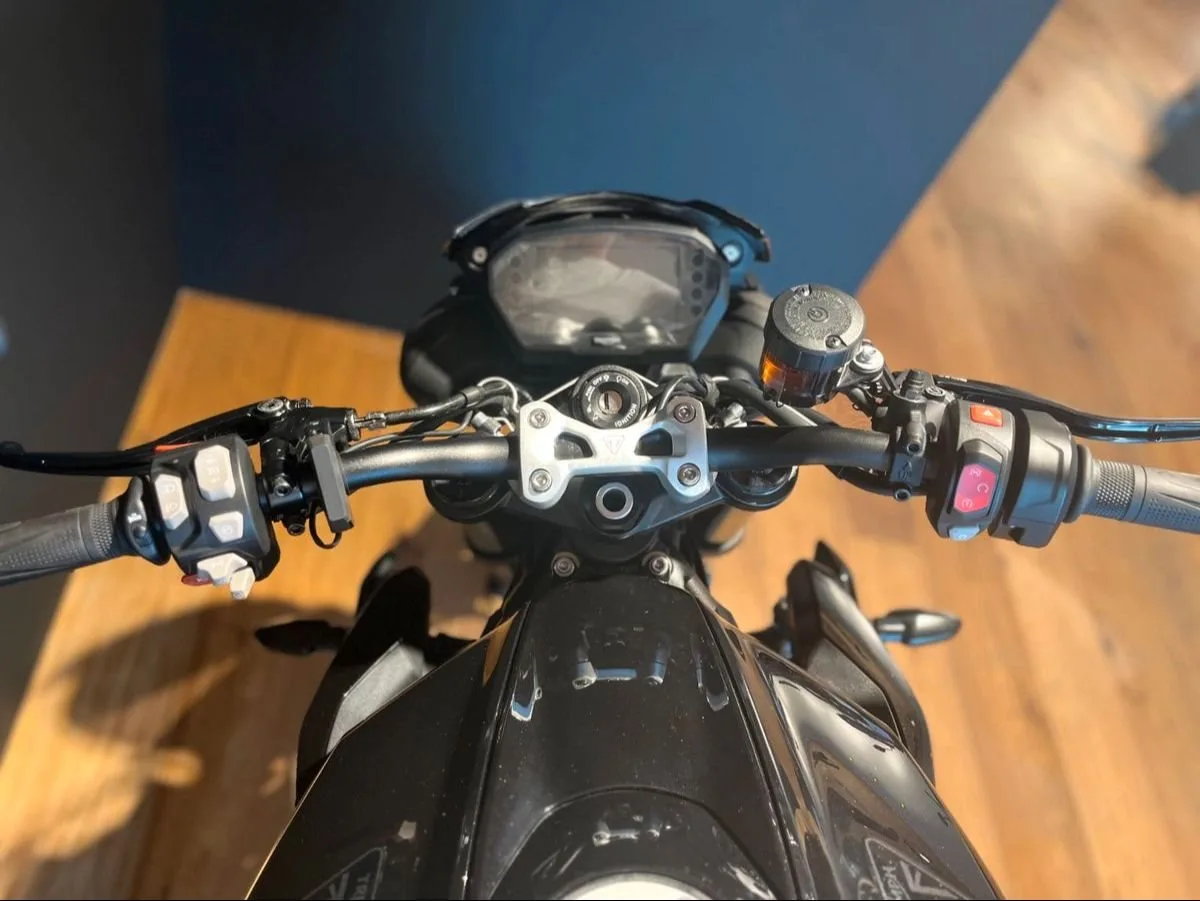 Triumph Street Triple 765 RS
