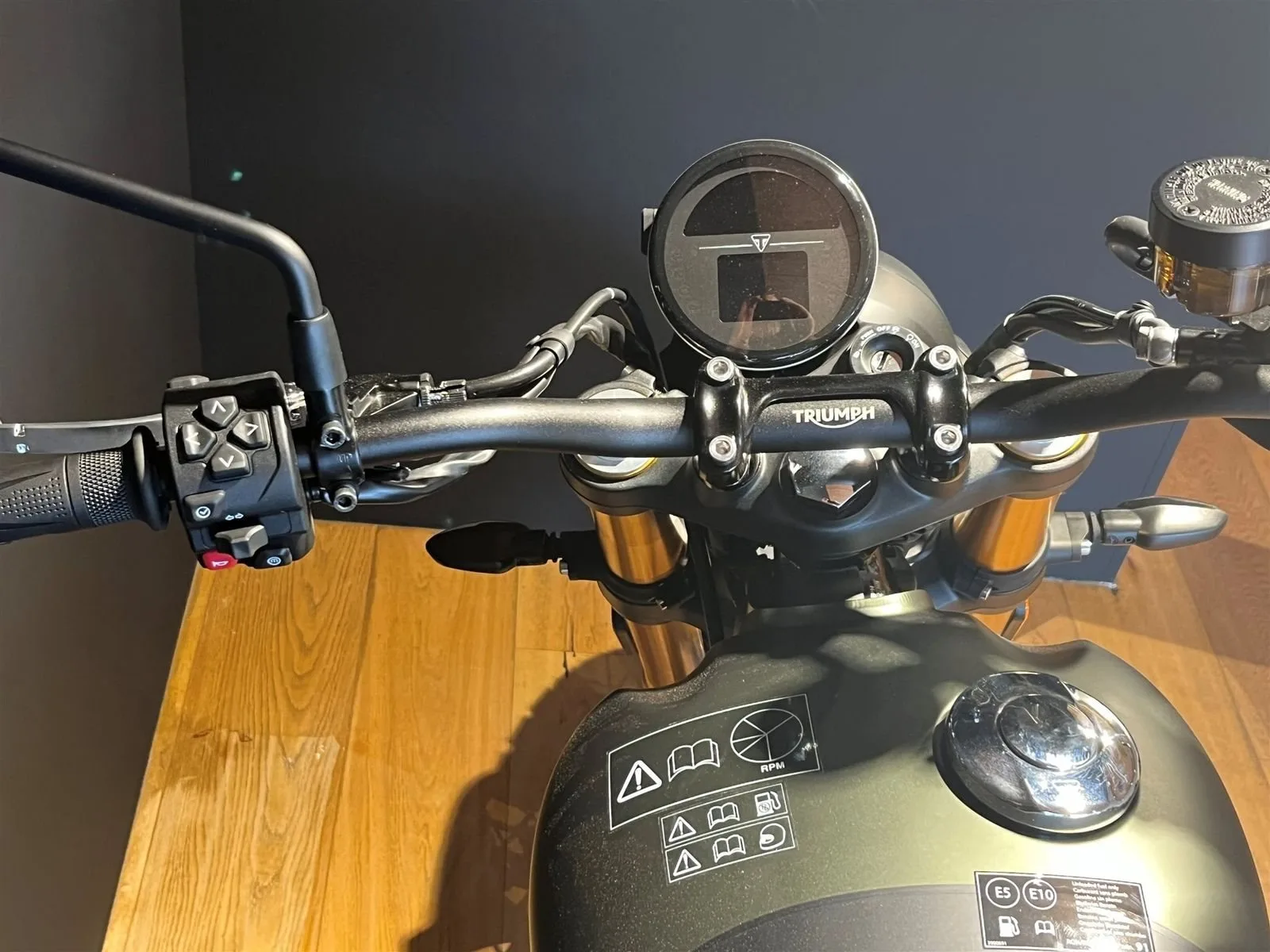 Triumph Scrambler 900