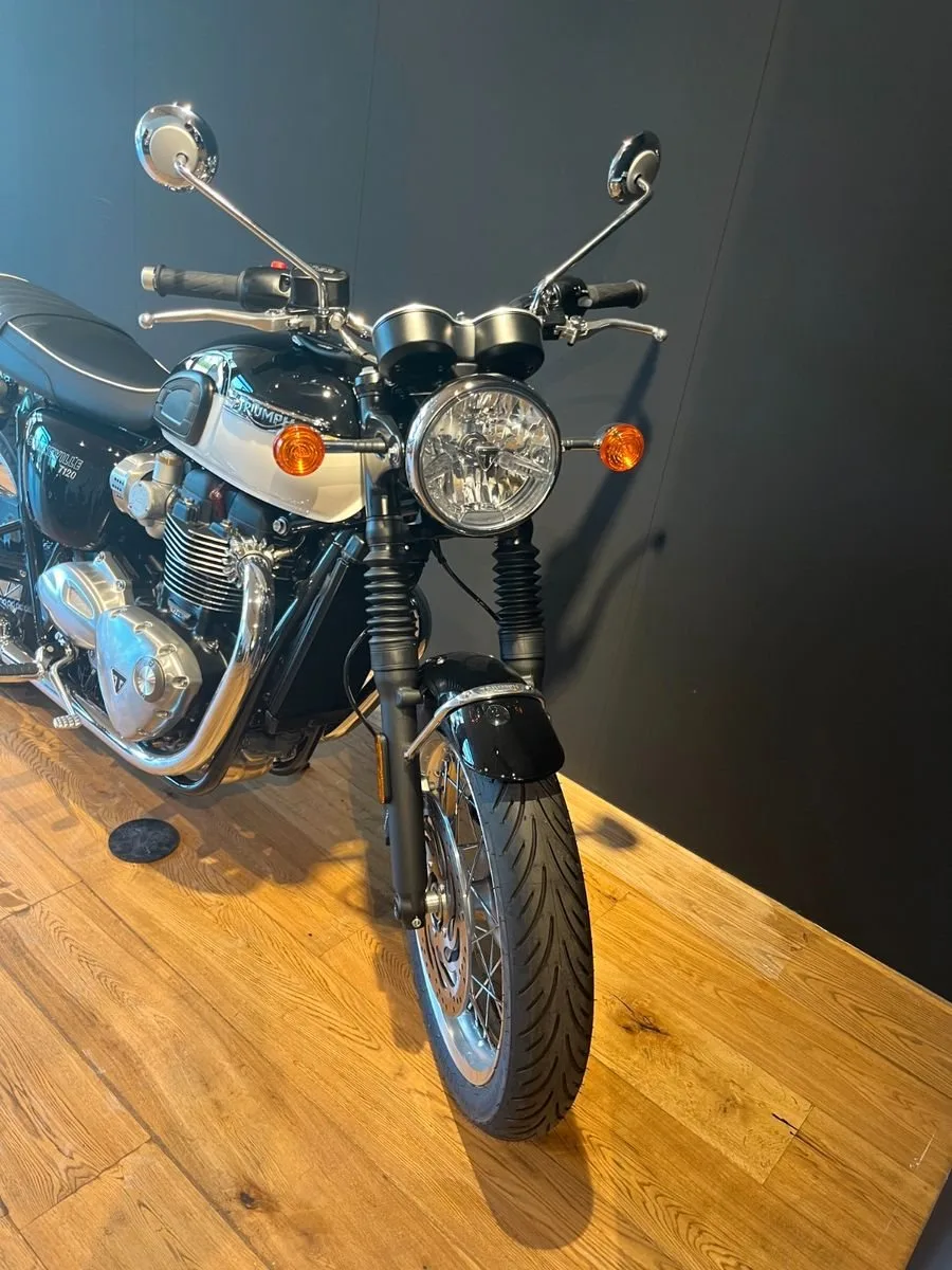 Triumph Bonneville T120