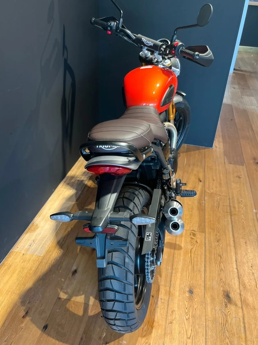 Triumph Scrambler 400 X