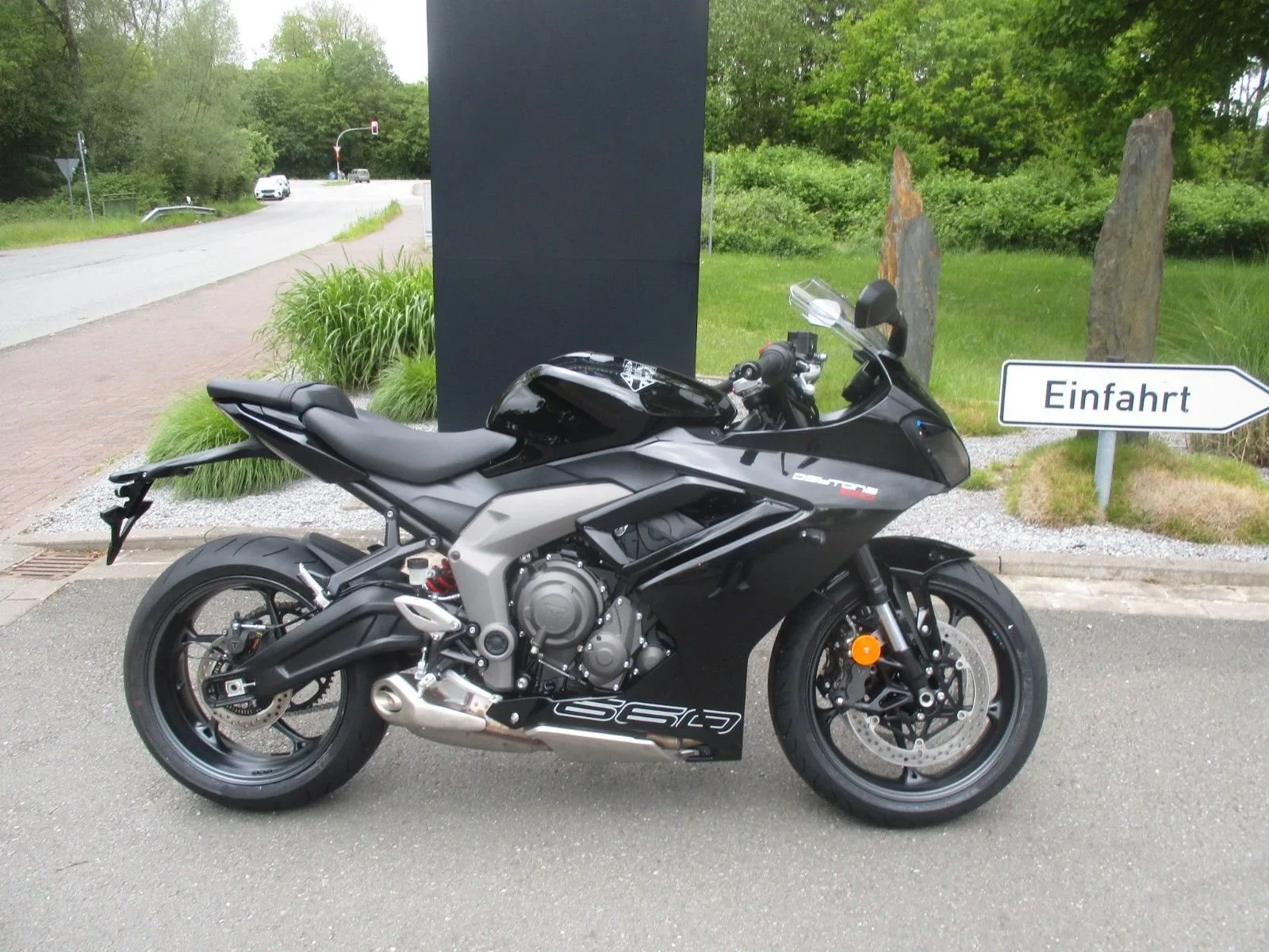 Triumph Daytona 660