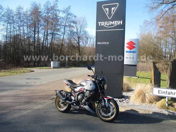 Triumph Trident 800