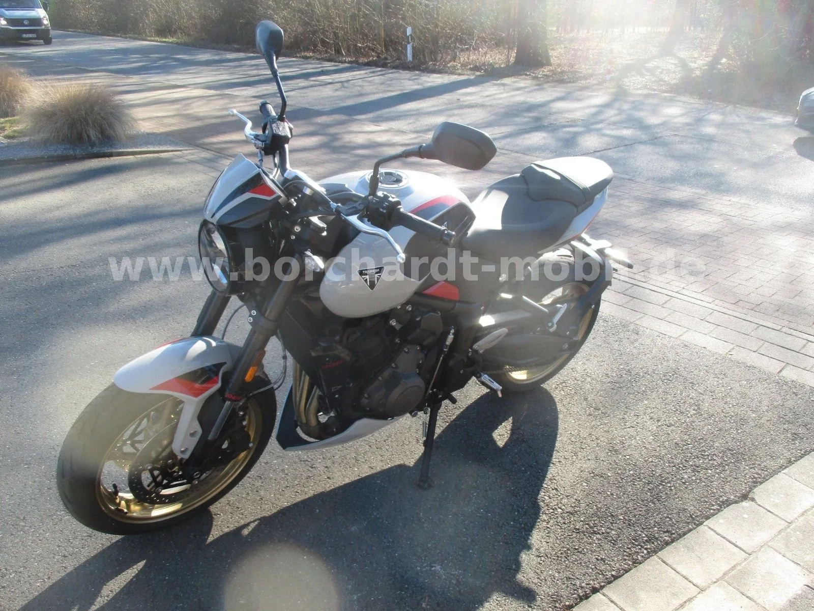 Triumph Trident 800