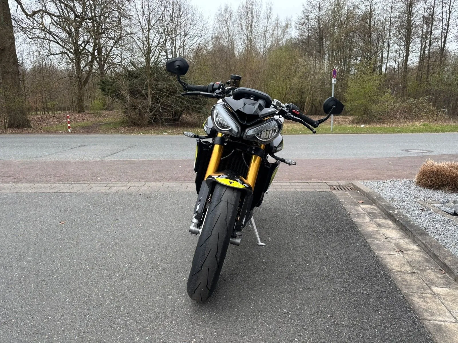 Triumph Street Triple 765 Moto2 Edition