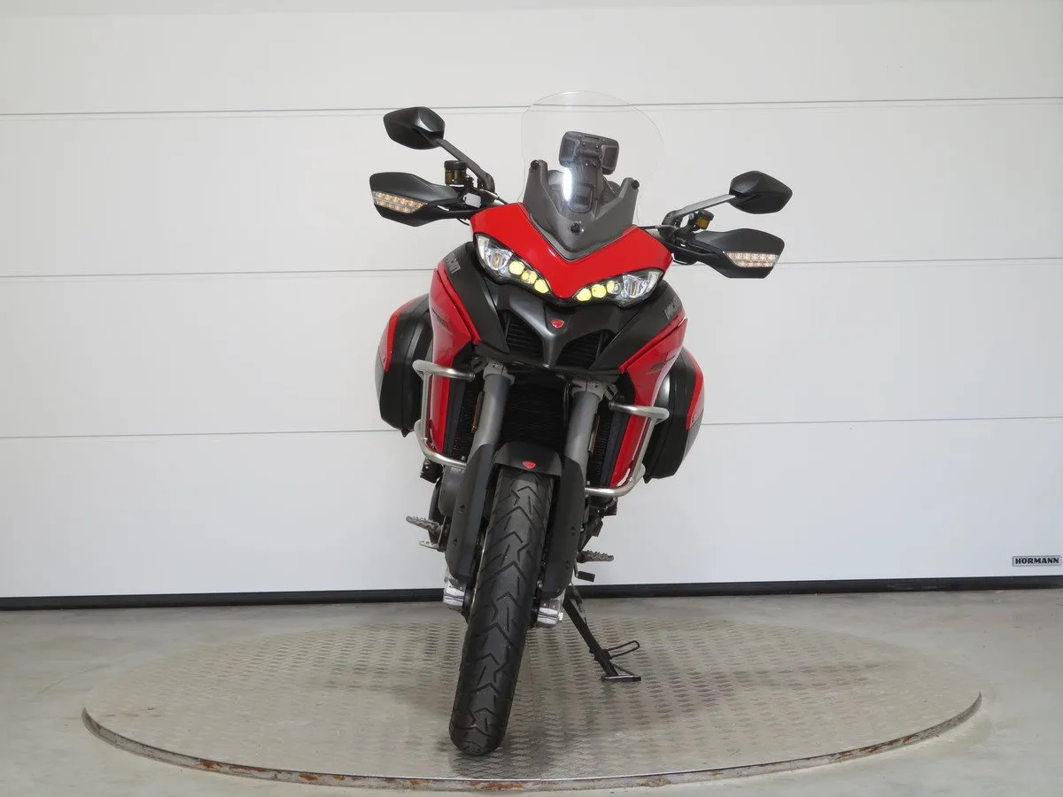 Ducati Multistrada V2 S