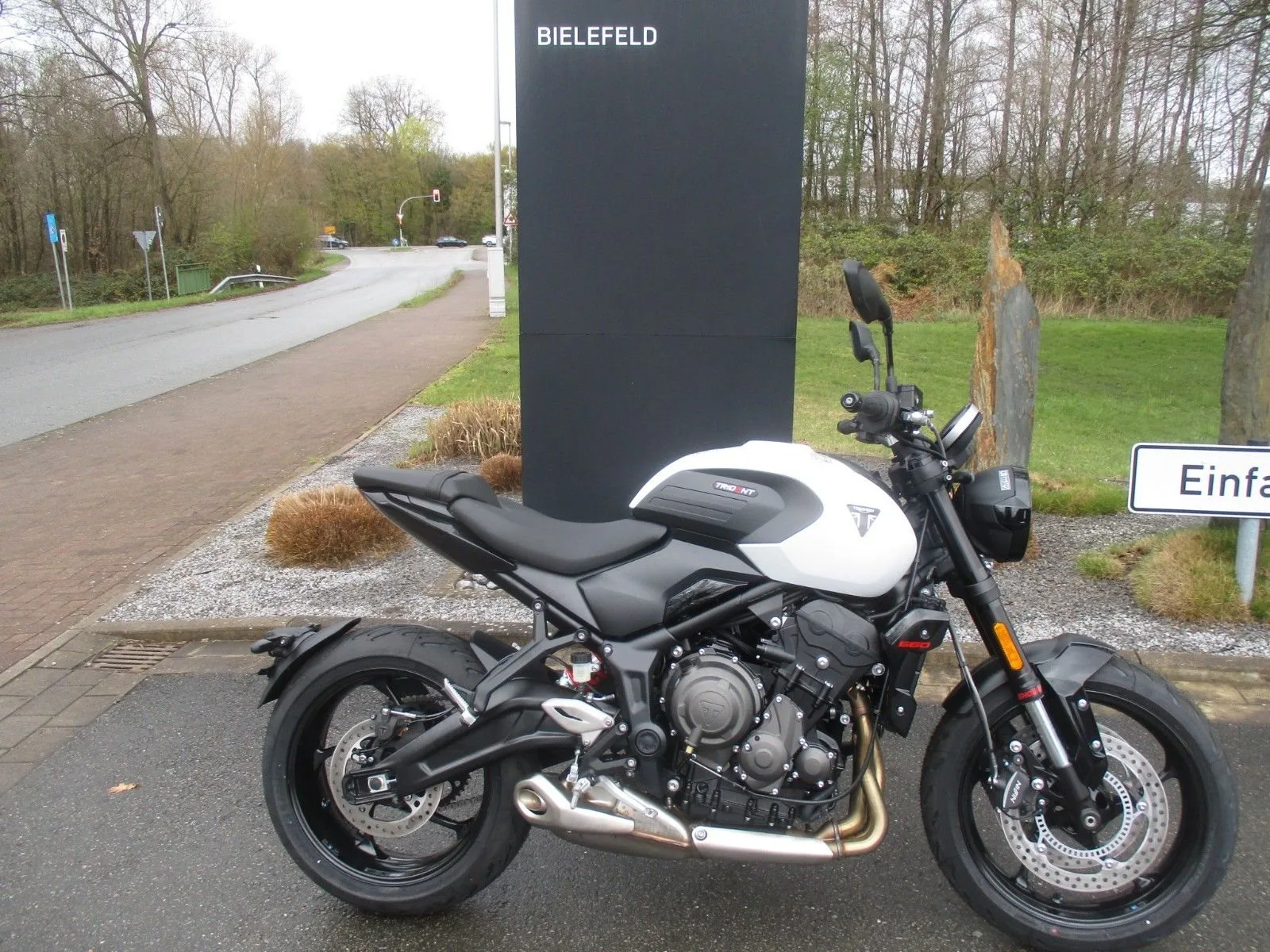 Triumph Trident 660