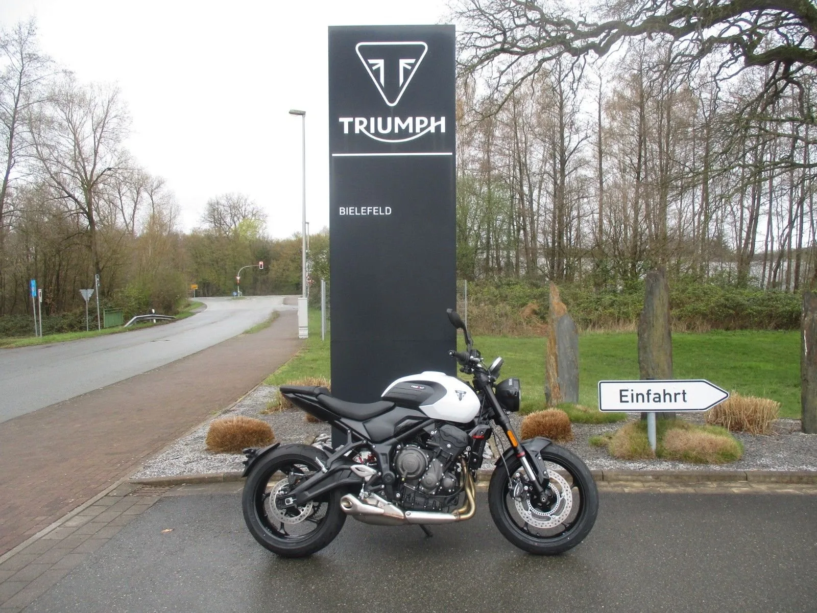 Triumph Trident 660