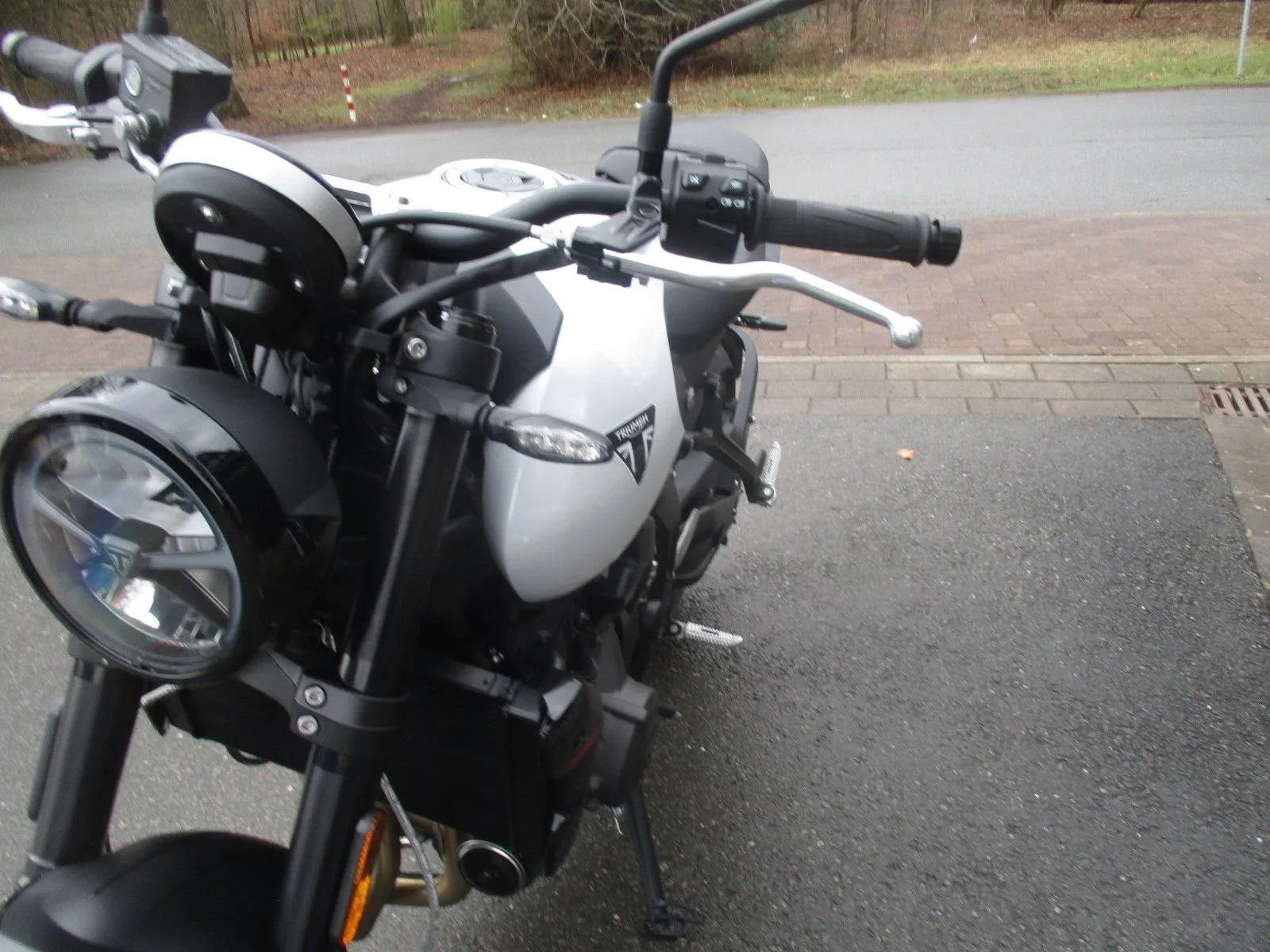 Triumph Trident 660