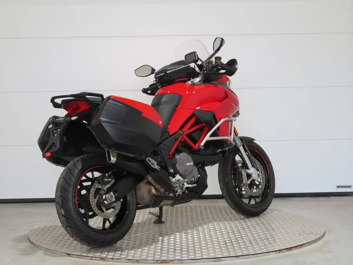 Ducati Multistrada V2 S