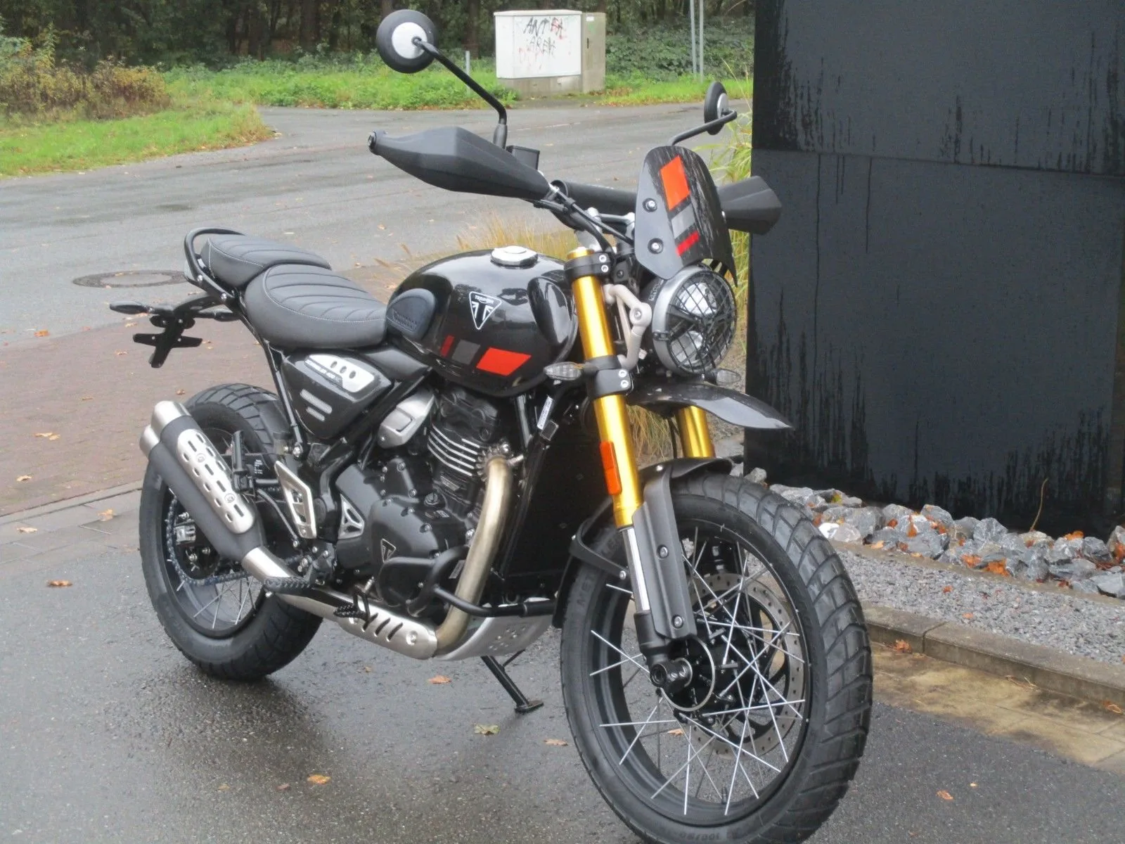 Triumph Scrambler 400 XC