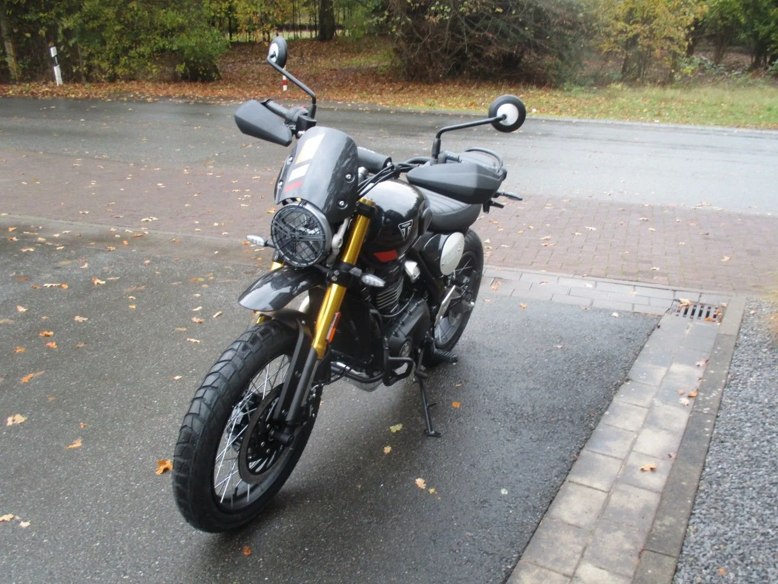 Triumph Scrambler 400 XC