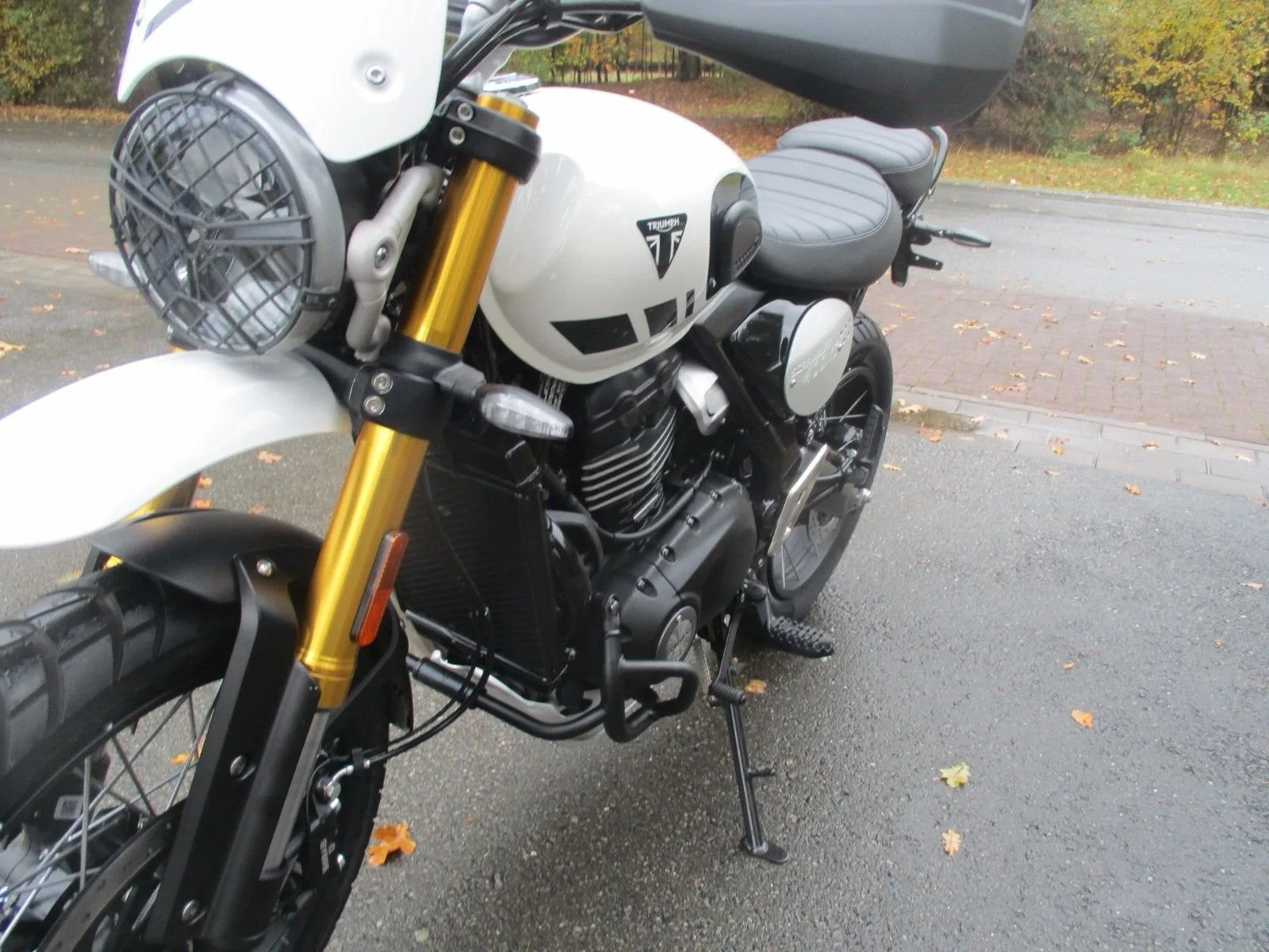 Triumph Scrambler 400 XC