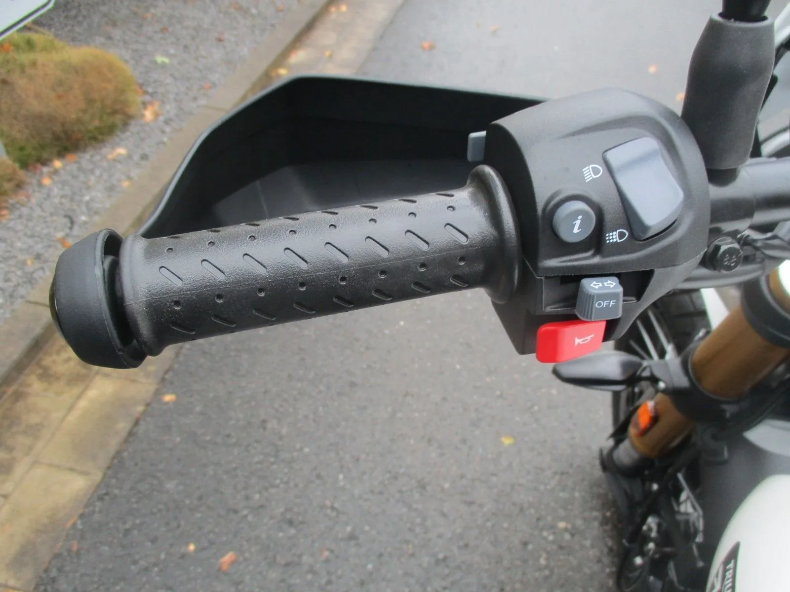 Triumph Scrambler 400 XC