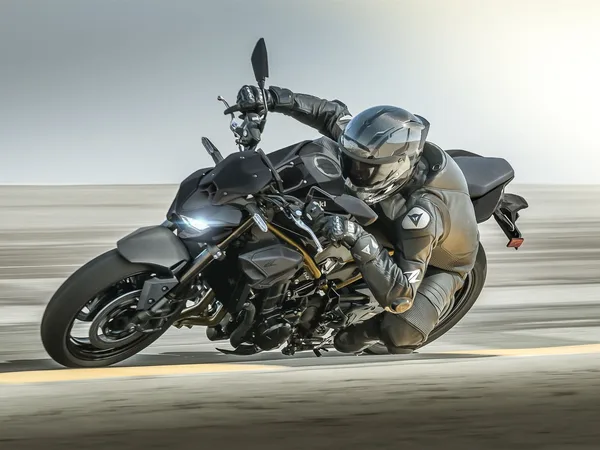 Kawasaki Z900