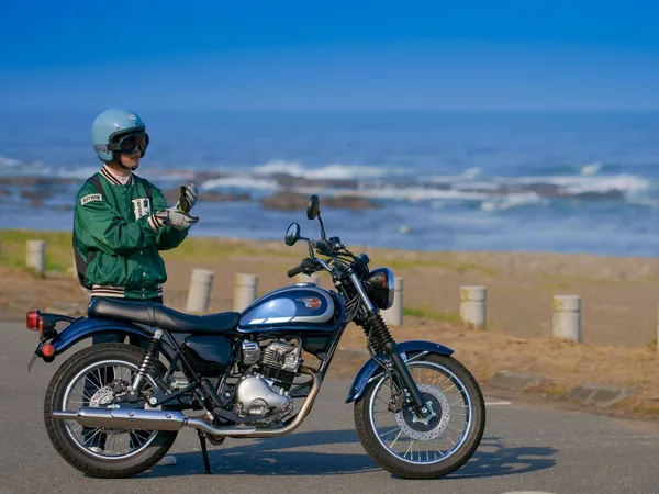 Kawasaki W230