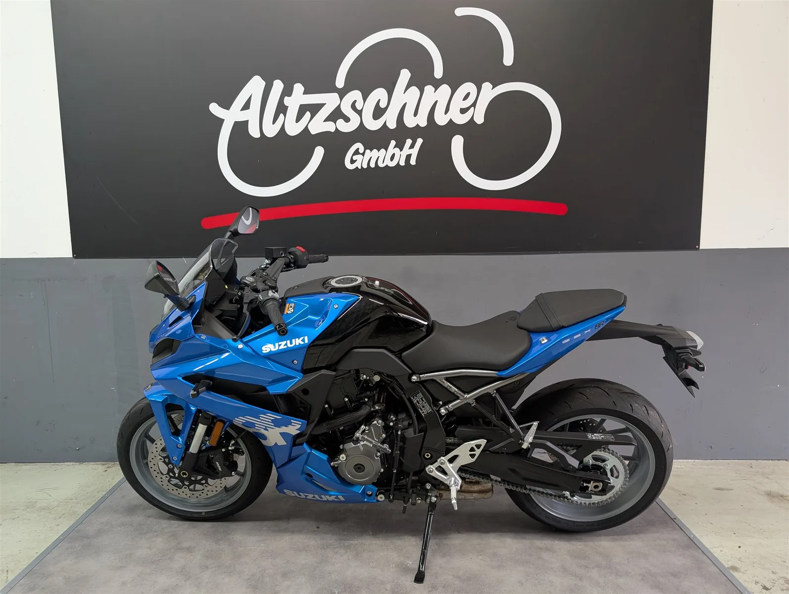 Suzuki GSX-8R 48Monate Garantie 35KW-A2tauglich 1,99%Finanzierung